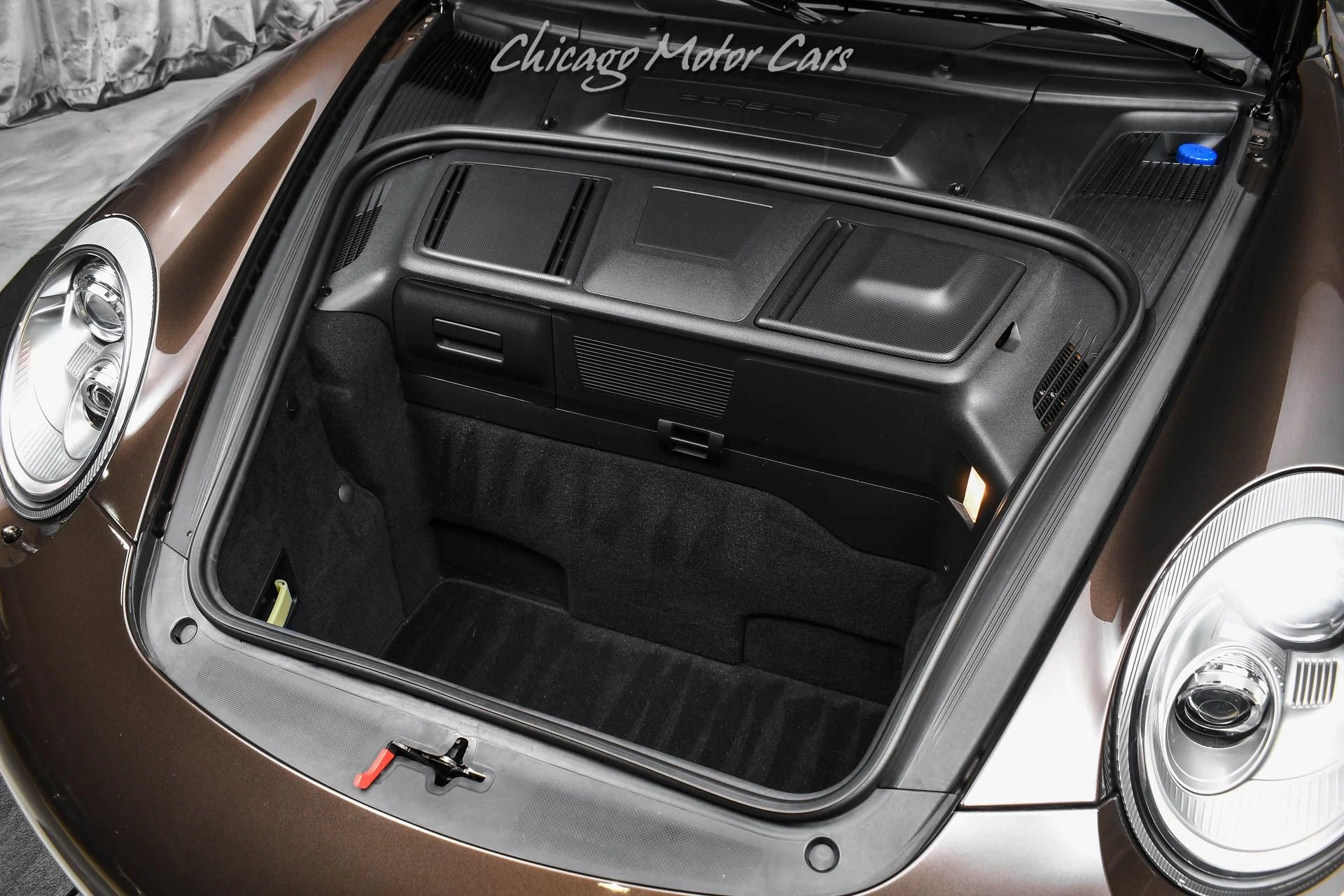 mph048_1232792297_13520_p49_l_96d14e6142