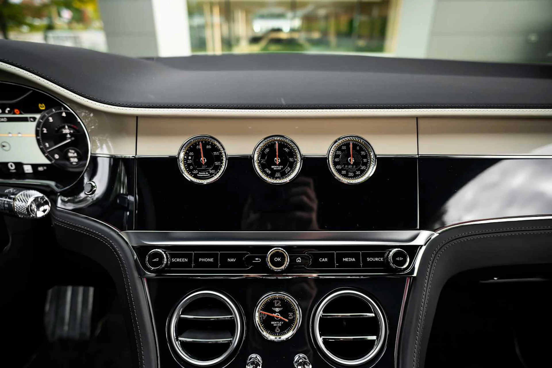 mph048_1246425547_ad5def23b03cf8f3a80fab8e84b8d2ebx_309336a7f5