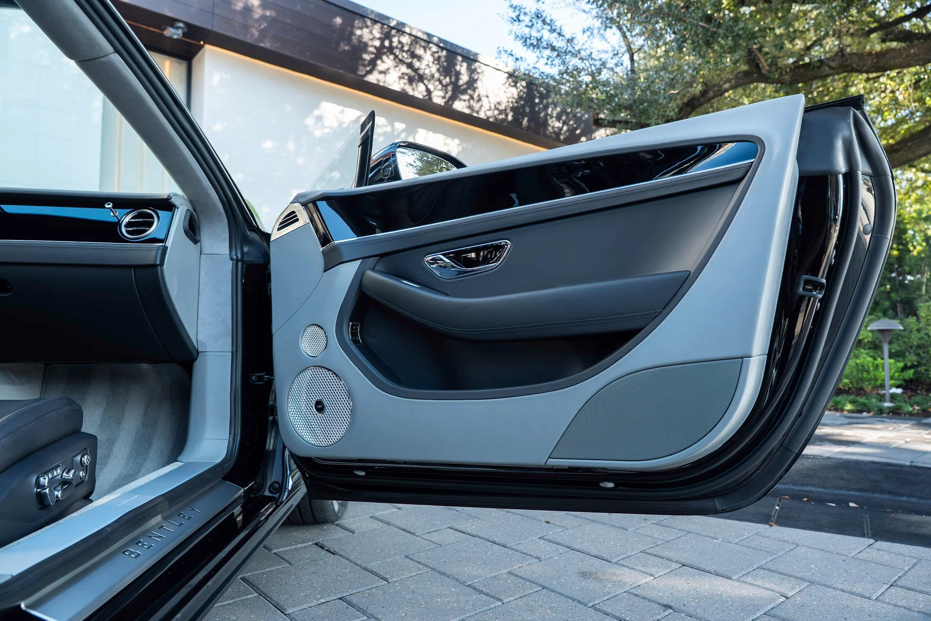 mph048_1247688651_470962001_6926a35214403a7e7b9d7a78_39d93425ca