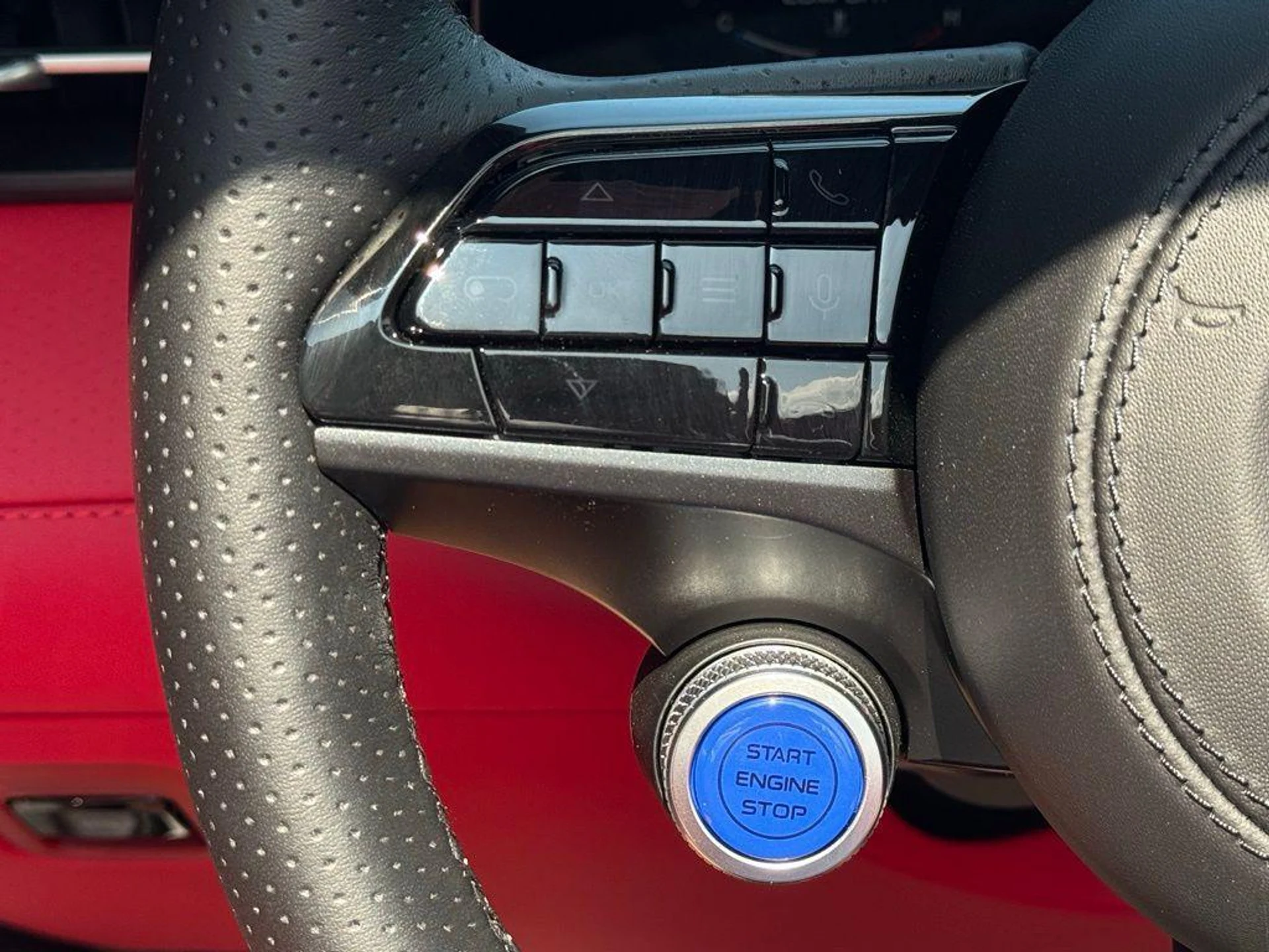 mph048_126299972_Kstbt_S2i0_Hq_L_Wadak5c_BGFG_Nh8_8c98ab559d