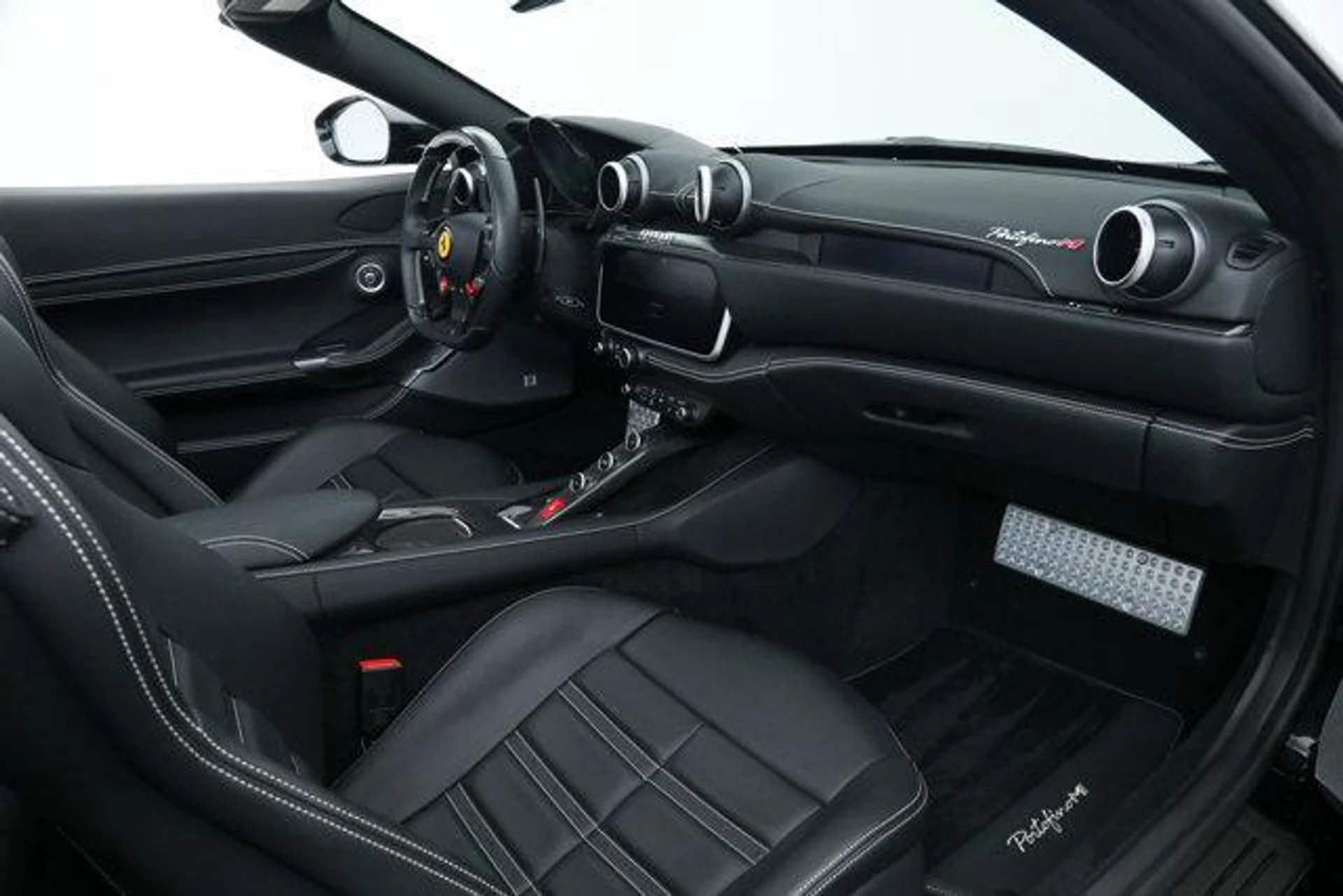 mph048_126677202_rnbo_Jdj8ik_Rw_Nz_Kh1g4n4q_6c_0_b56618313b