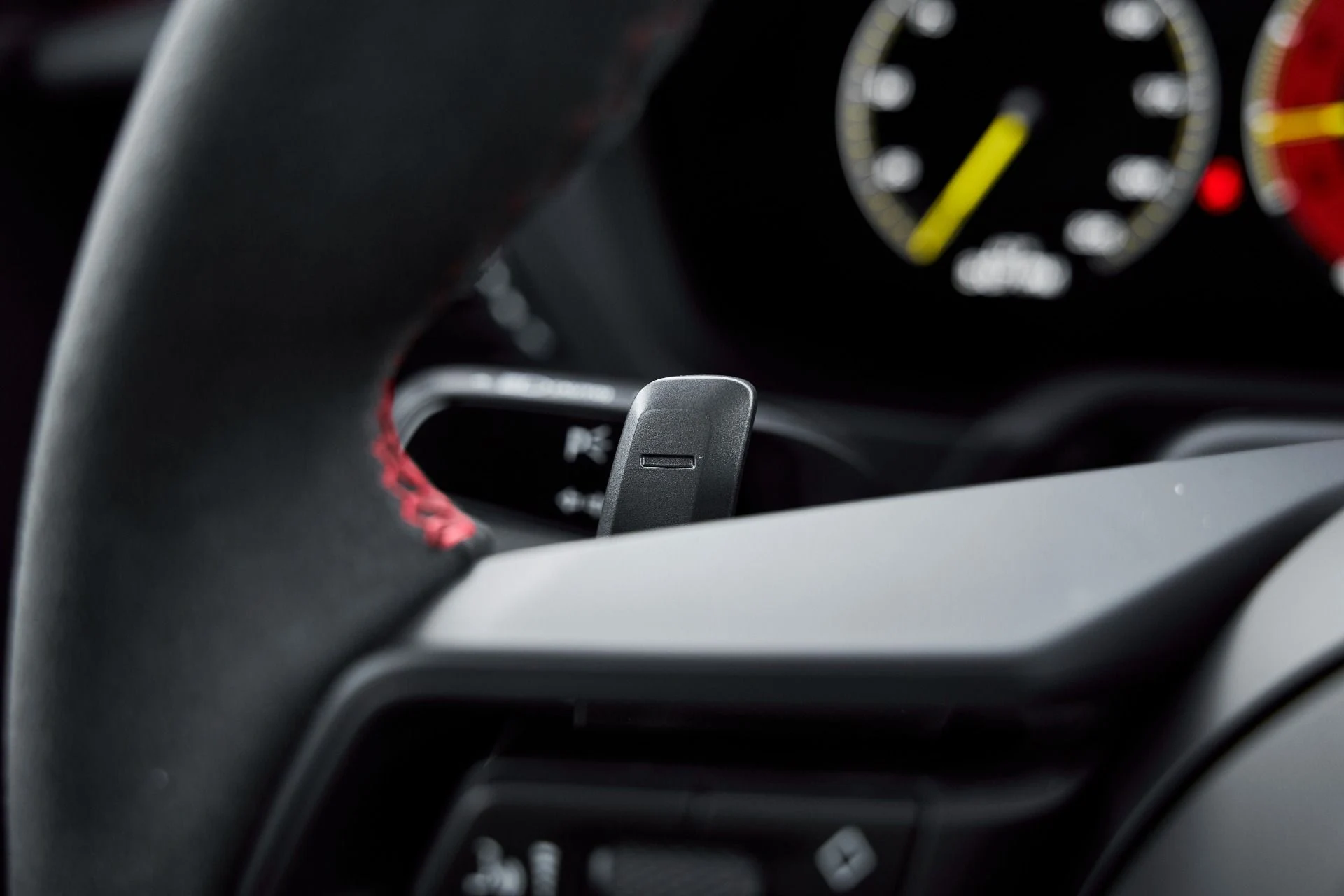 mph048_1271444593_Used_2025_Porsche_911_GT_3_1766514491_d6e8128ec5