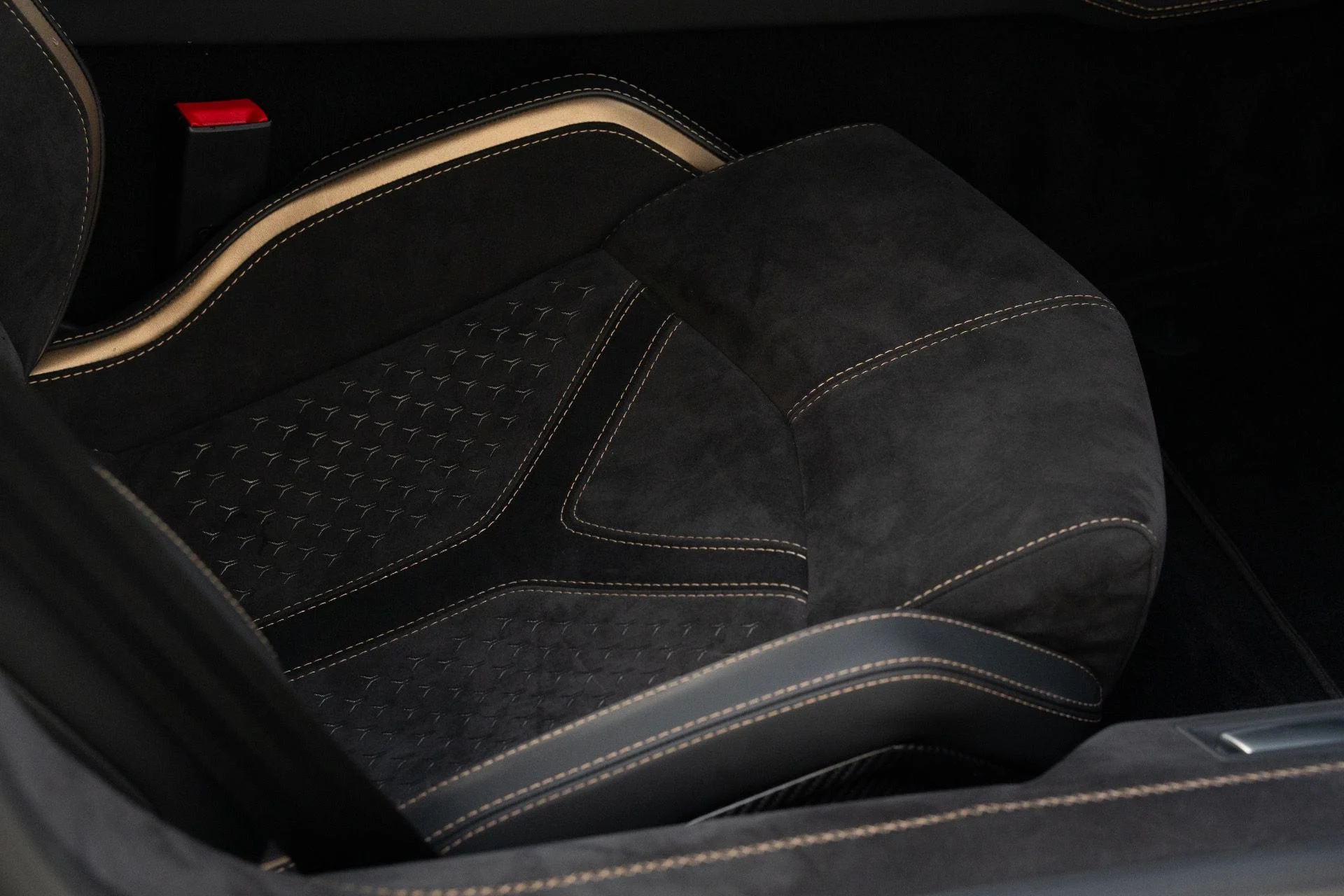 mph048_1281183368_Used_2022_Lamborghini_Aventador_LP_780_4_Ultimae_1758834809_ae7d826f1a