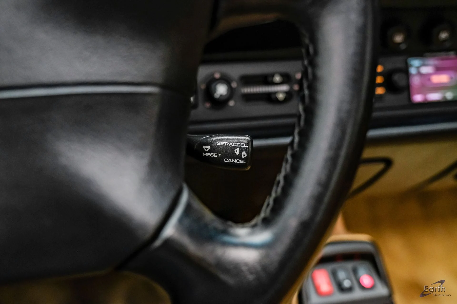 mph048_134690675_e12f3aab8a0739430817c72cd0a170a1x_44b68c7d63