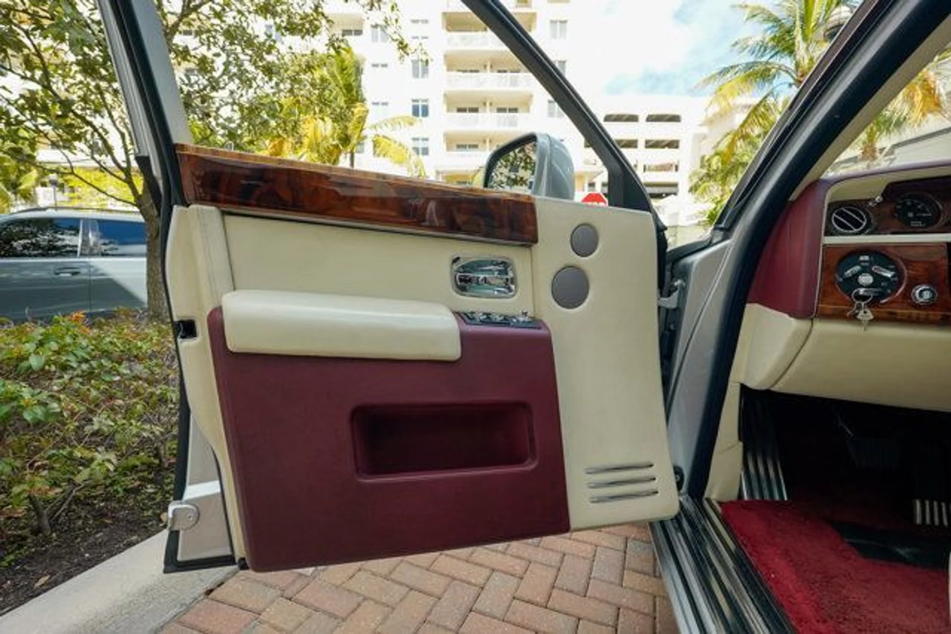 mph048_1353388541_22948076_49_640_9e9d410fa6