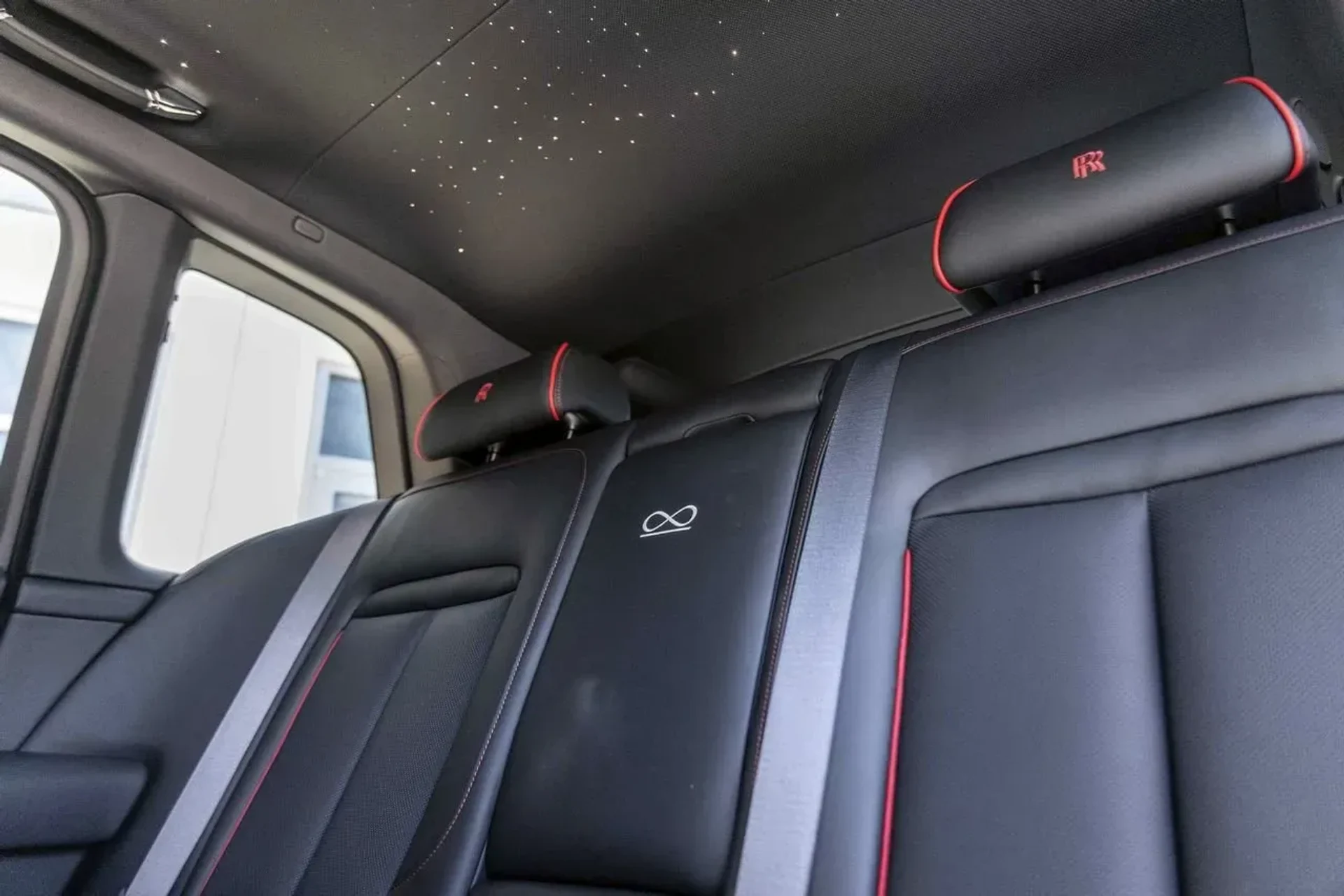 mph048_1367275463_933bbeead54b4426b36021a7db4c75a1_427cdc7826