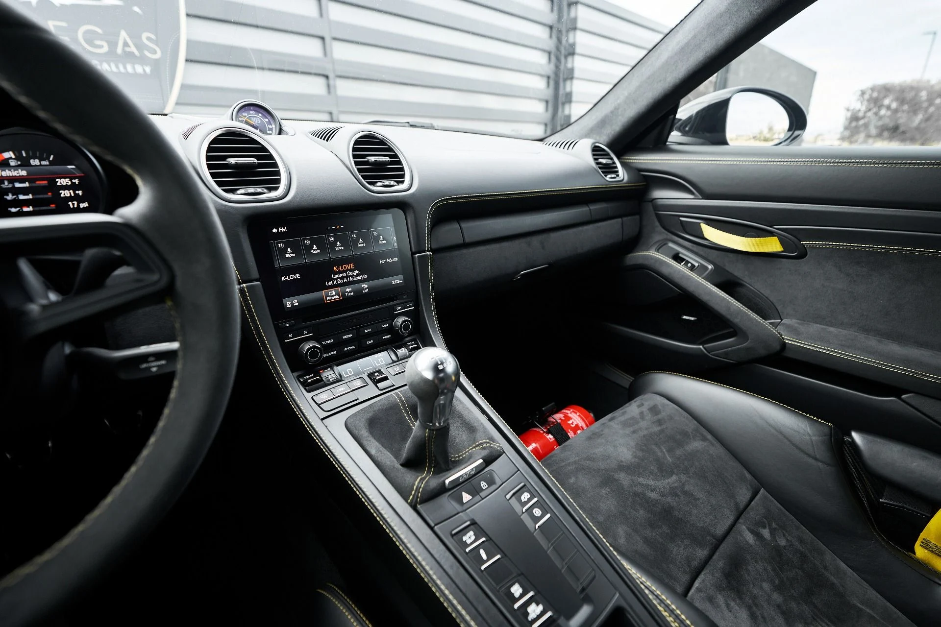 mph048_136778584_Used_2020_Porsche_718_Cayman_GT_4_1763019547_809ba74d50