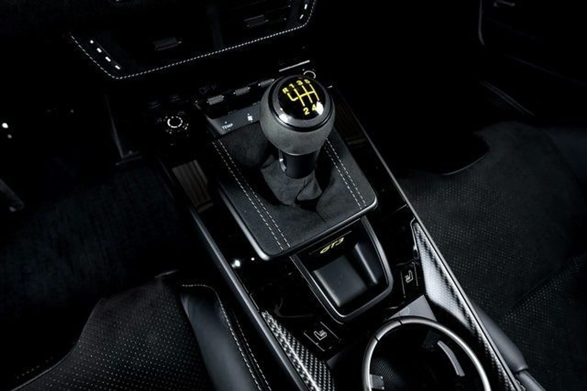 mph048_1391234941_ec56817700bcfe3573d501c30d178f25x_6d193167e0