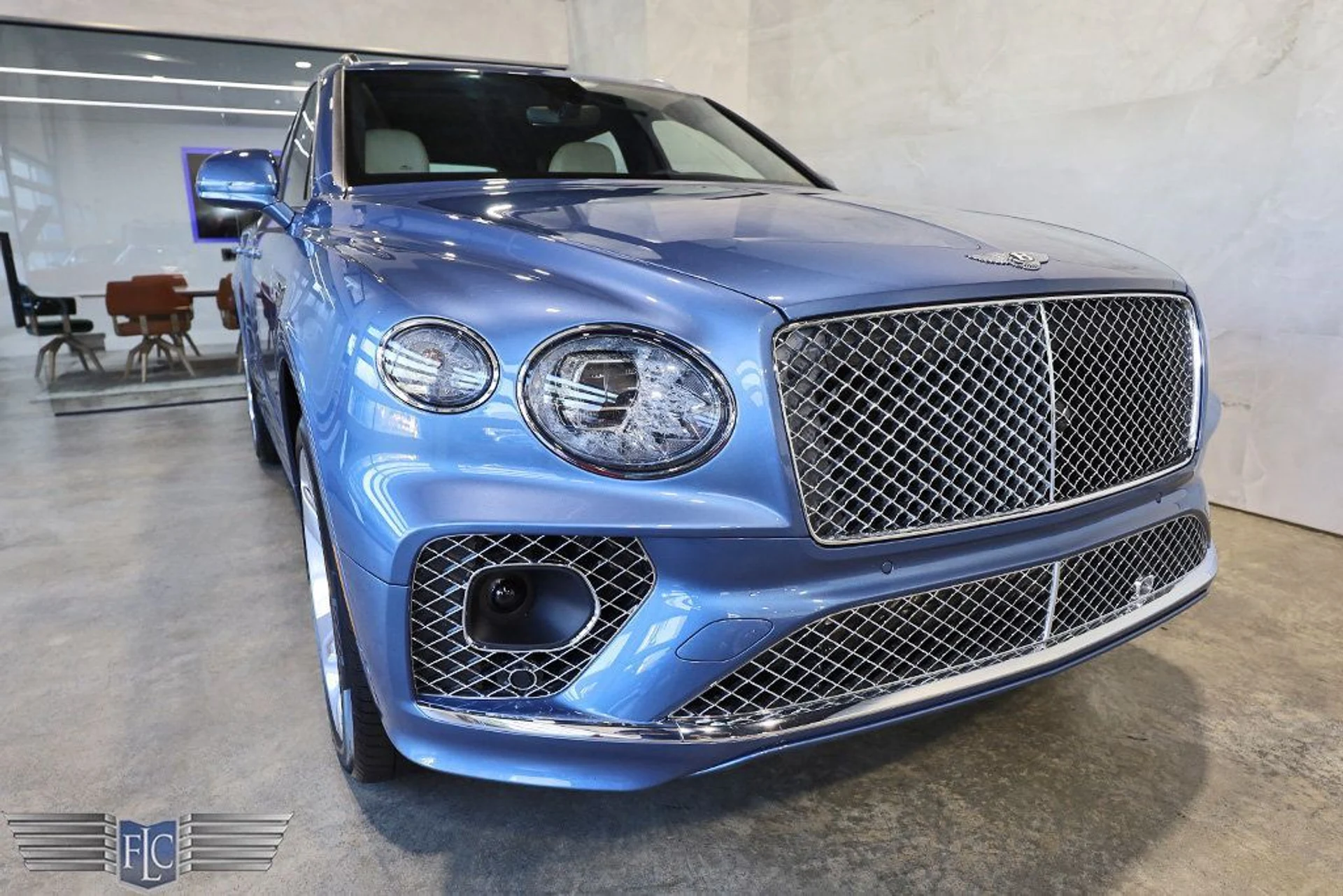 mph048_1417764658_used_2022_bentley_bentayga_v8awd_9689_22903607_49_1024_38dd9457d2