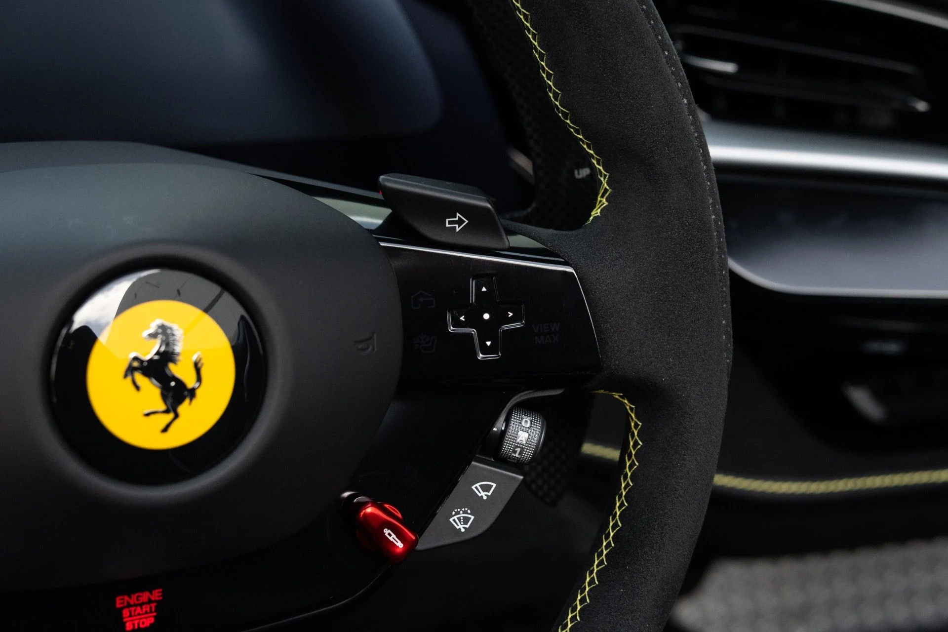 mph048_1430823593_Used_2025_Ferrari_SF_90_Spider_1772646640_005881ed62