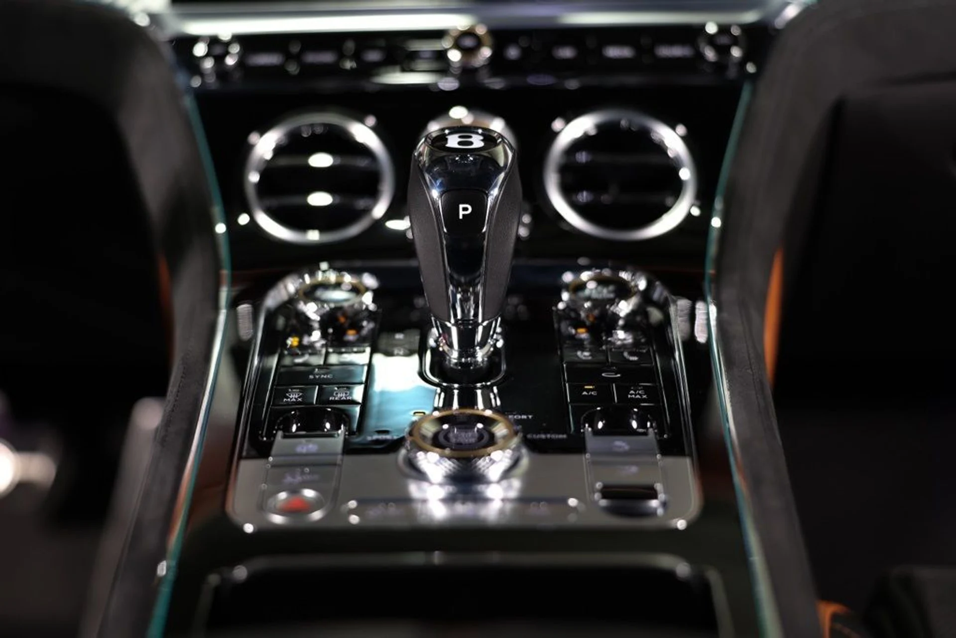 mph048_1431706390_wg4k5y2vj52i00p4hpgk989p30rd_1a5bfeb02c