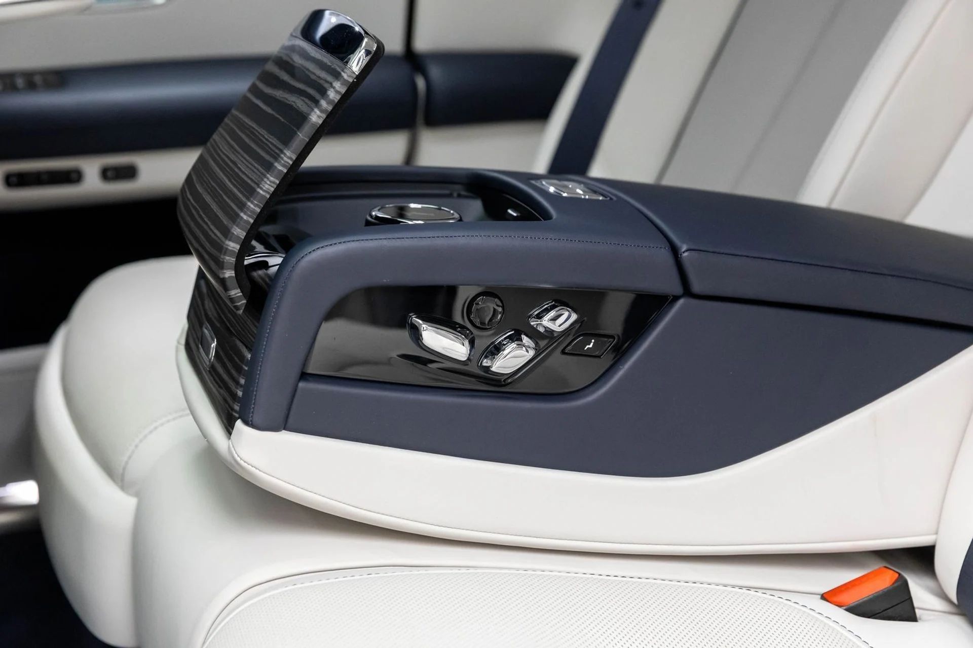 mph048_1453227803_49_fd818d577f