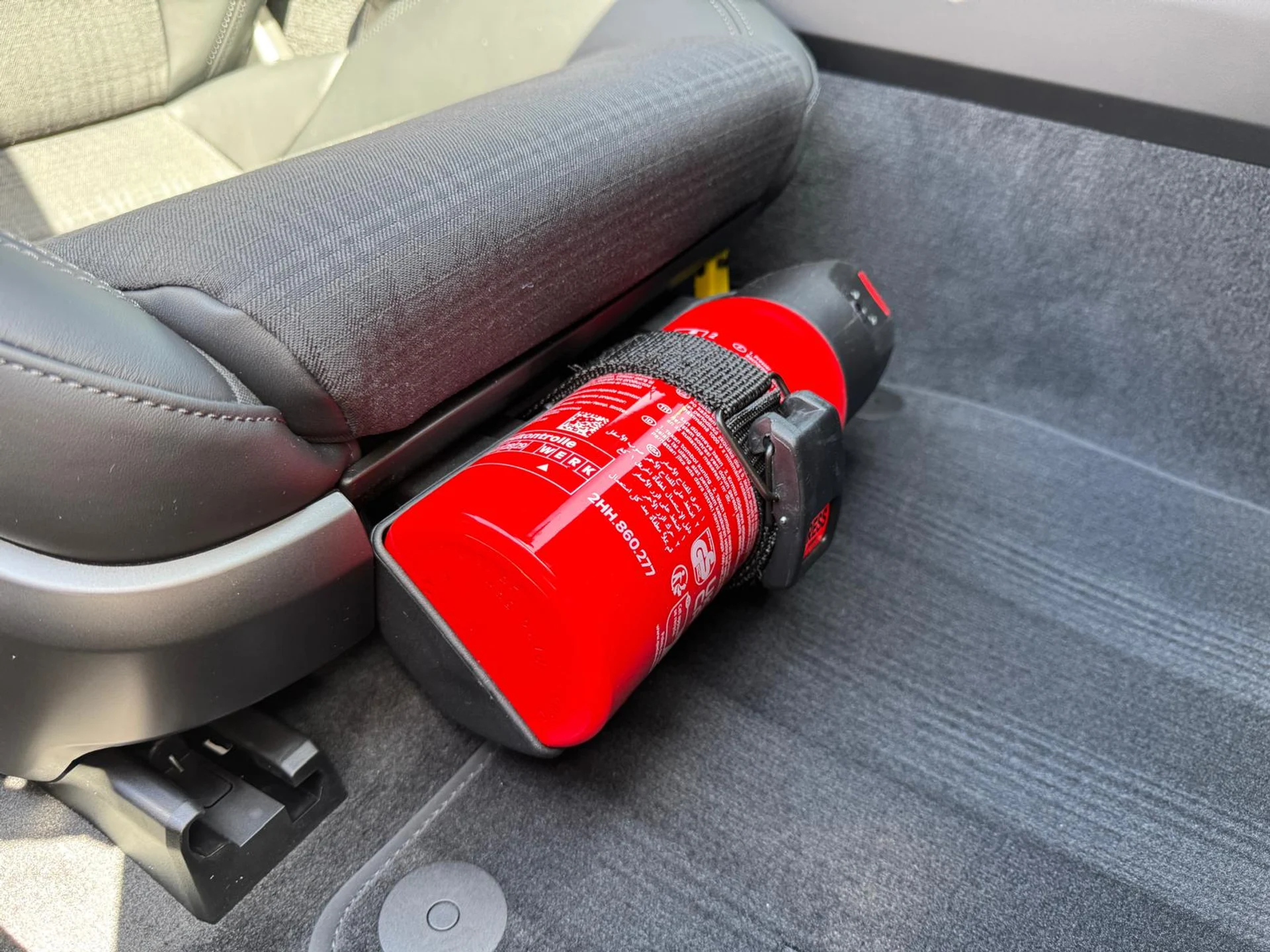 mph048_1464813576_IMG_20250828_WA_0076_5d5032d45c