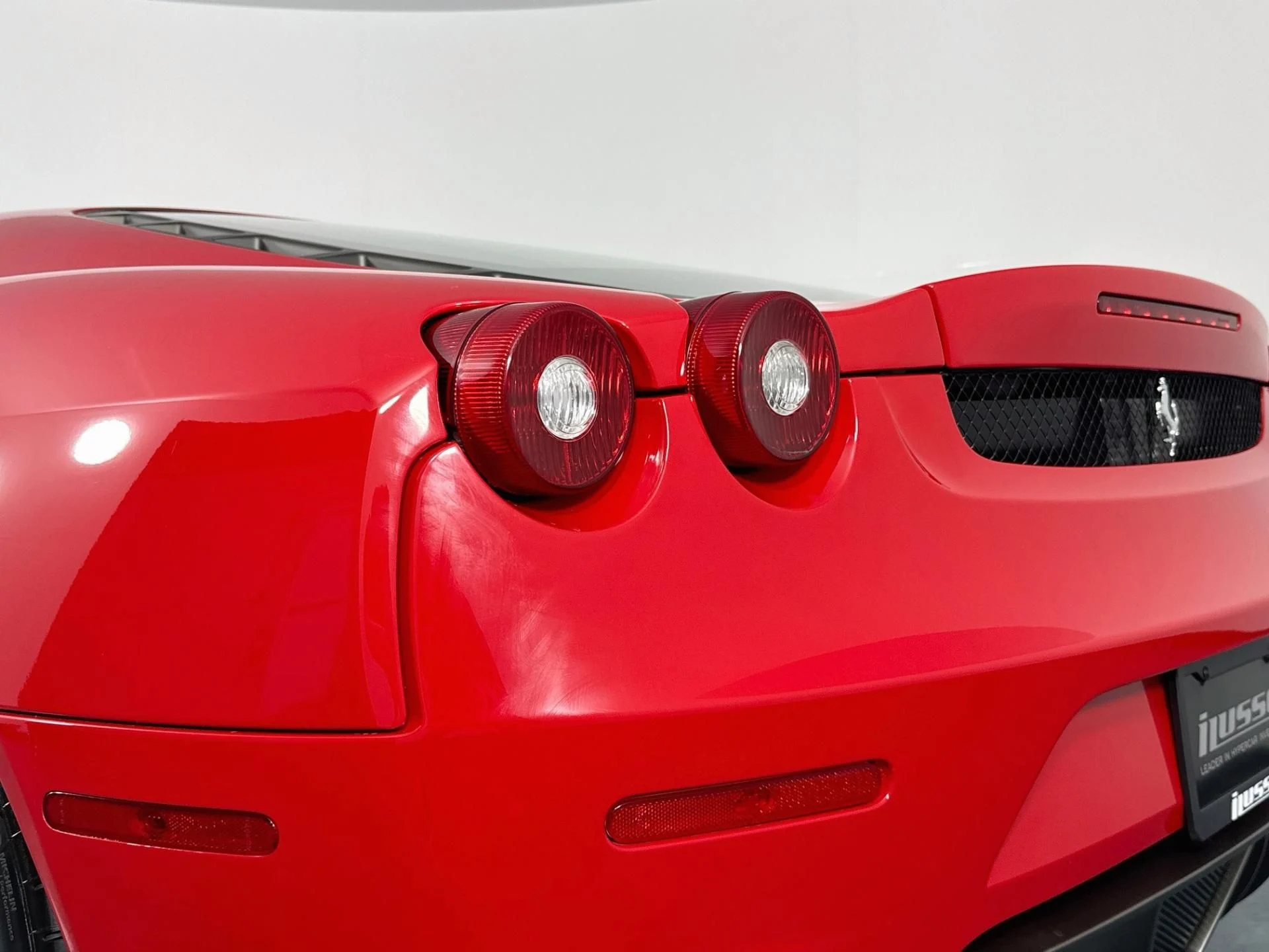 mph048_1466588088_Used_2005_Ferrari_F430_1785792596_eda3f46e1a