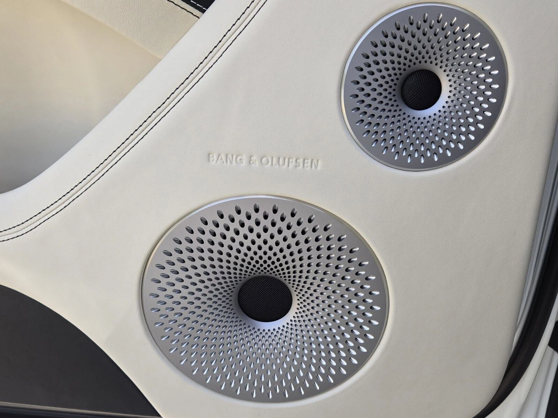 mph048_1483919927_e73509b9f4140db510ceec5ce142a5e3x_3e21e2a353