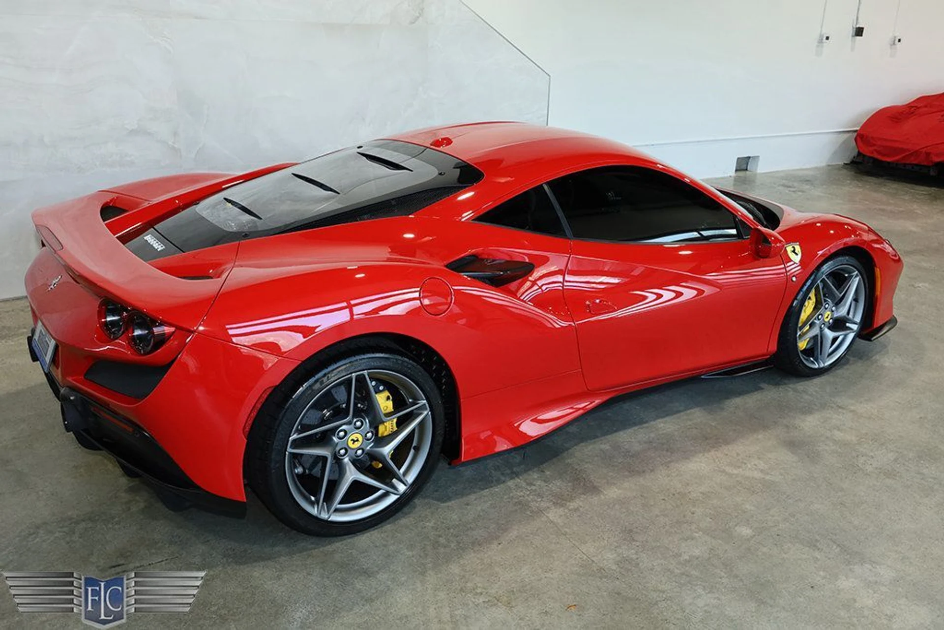 mph048_1505036264_used_2020_ferrari_f8_tributo_coupe_9689_22891893_49_1024_b14f011a97