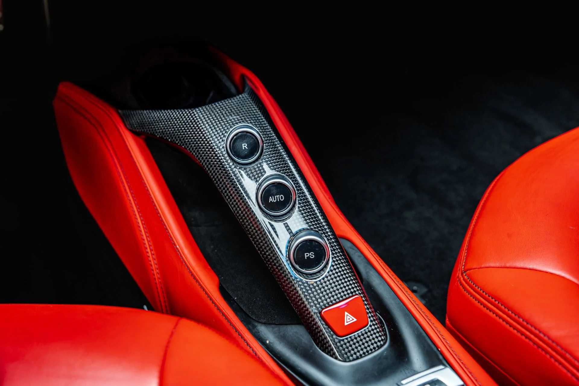 mph048_1505458807_Used_2017_Ferrari_488_Spider_1784937356_2f59cfb7fb