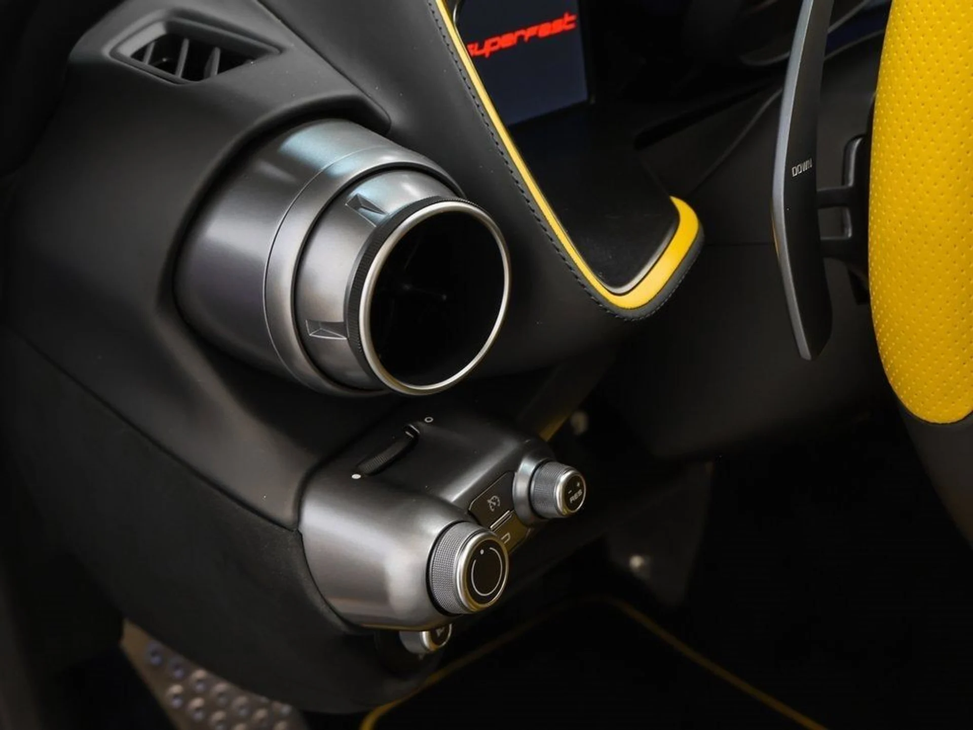 mph048_1529291840_49_ccec435b38