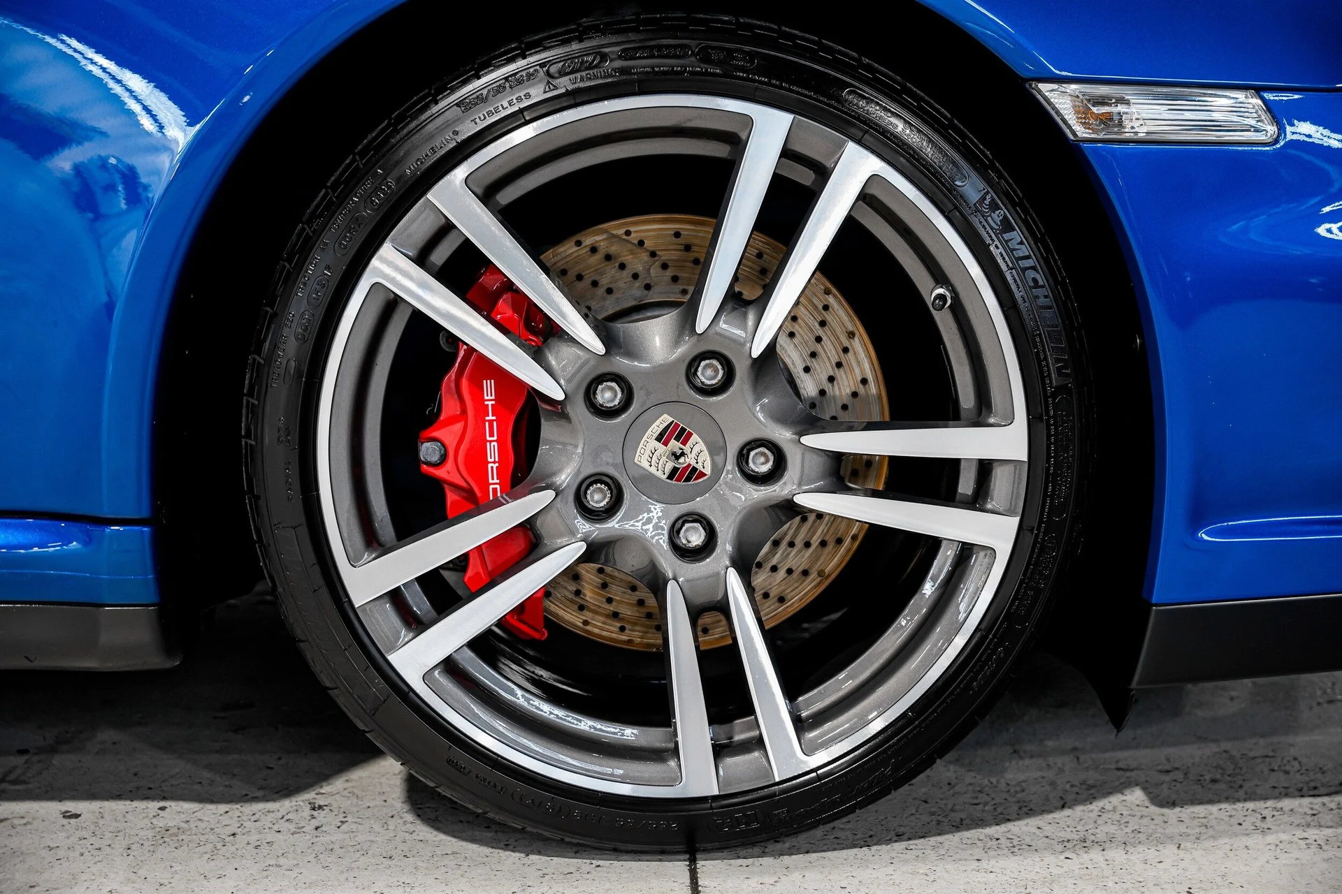 mph048_1536980484_a0504b848f1c345c15034b78248a559ax_7890b5d64c