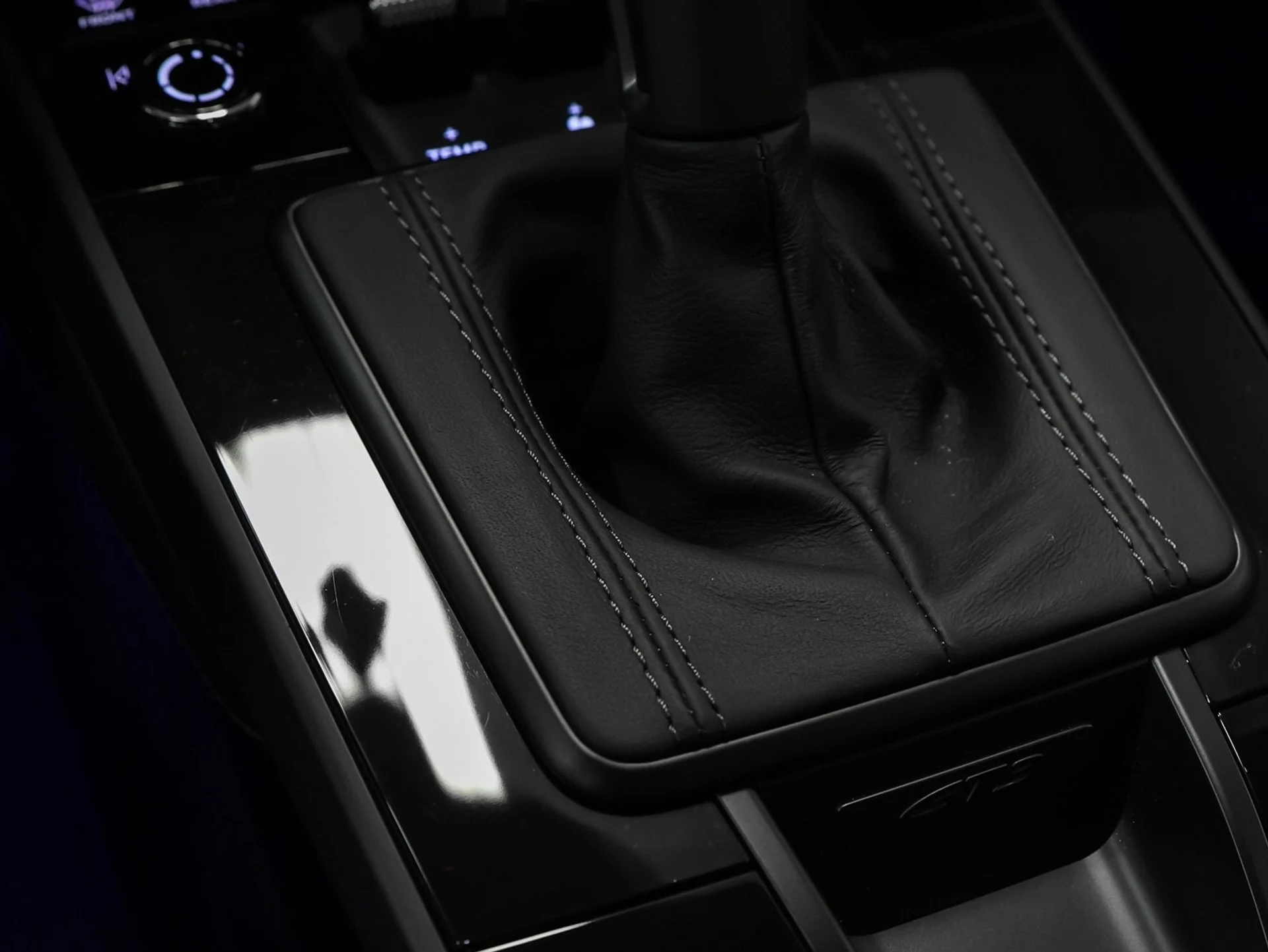 mph048_1539556995_49_501ce301d1