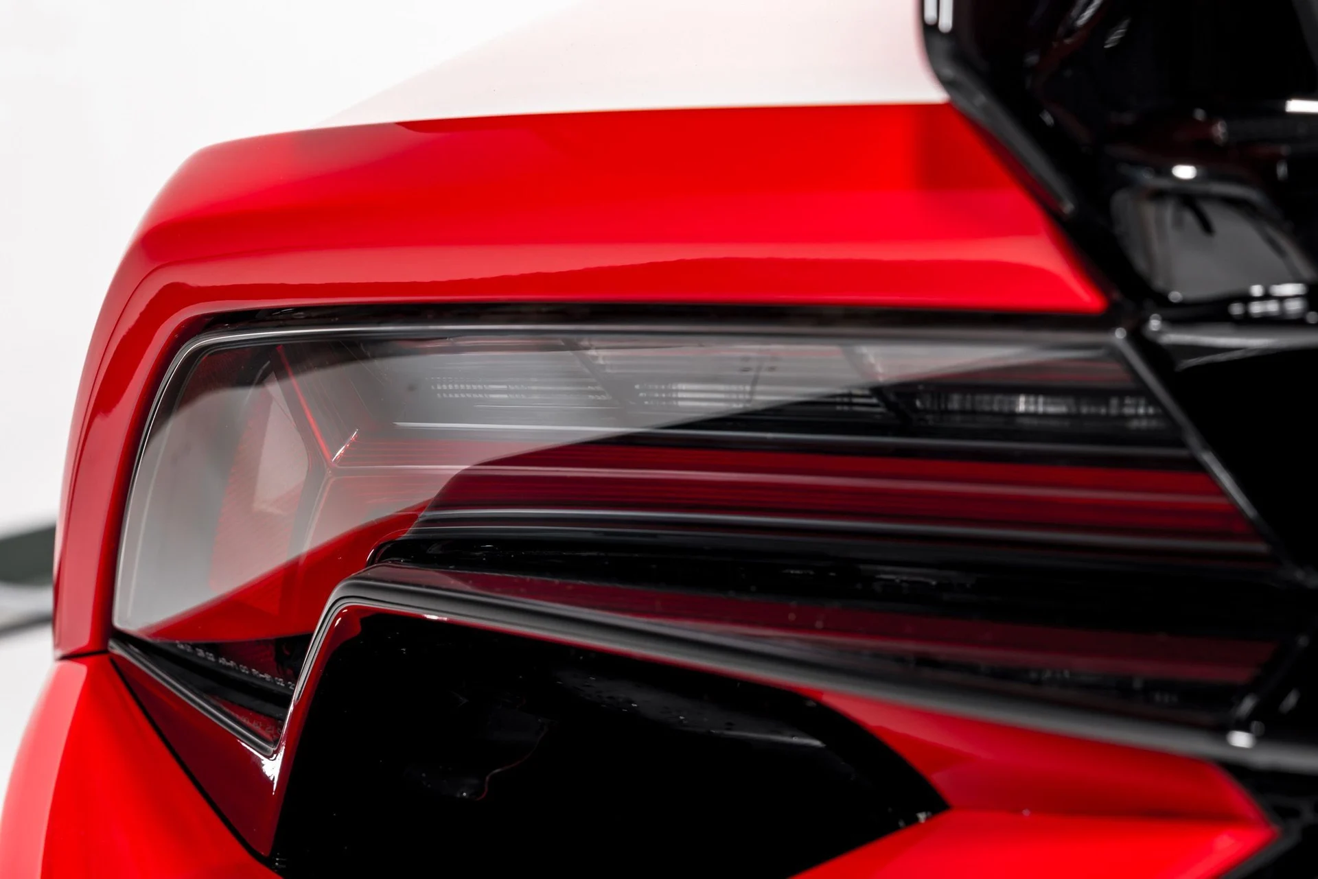 mph048_1542407664_ca060a1e5c7f9d0db530376b3e83e540x_18901b8098