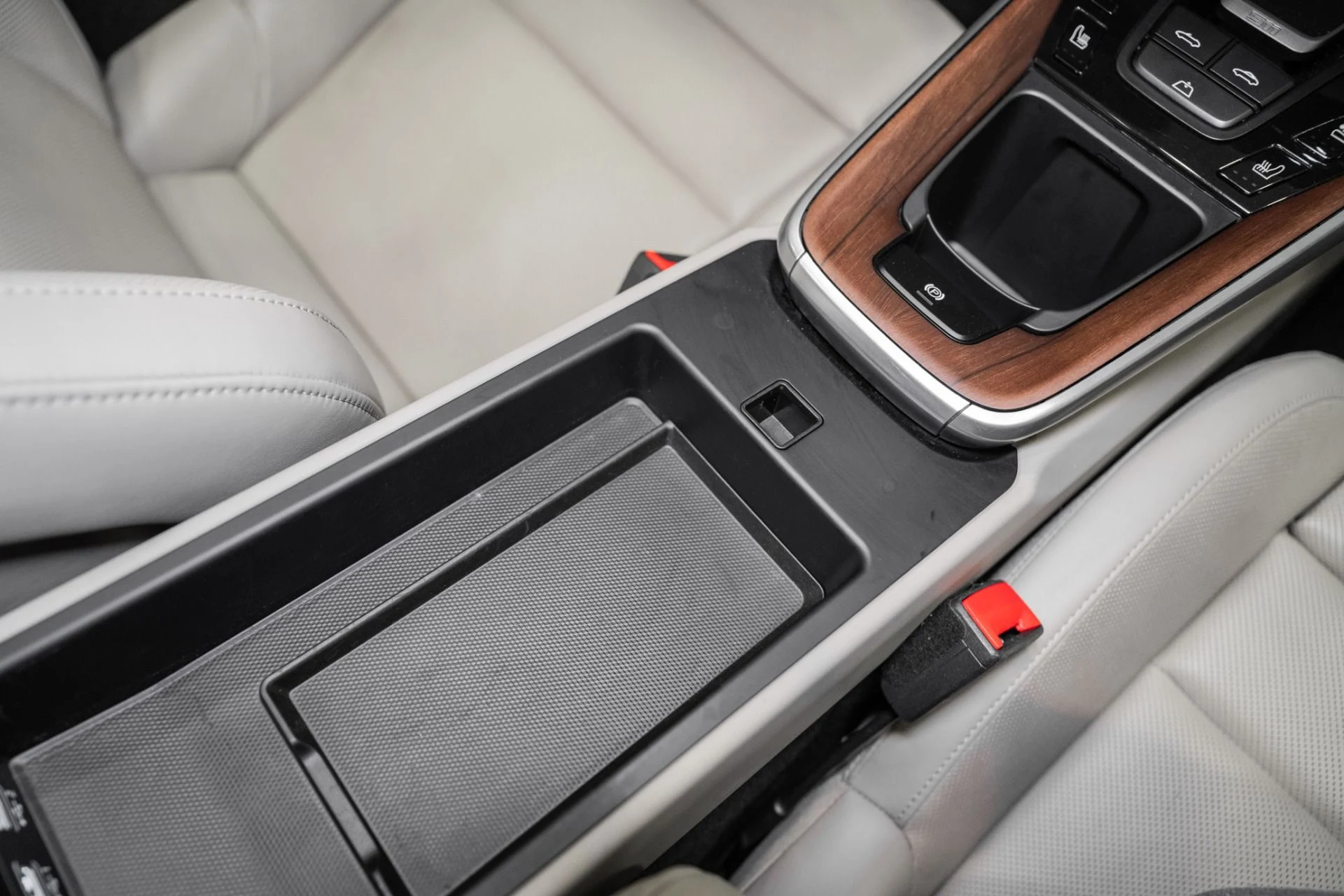 mph048_1584876532_Used_2021_Porsche_911_Turbo_S_1775321937_a7603af6c7