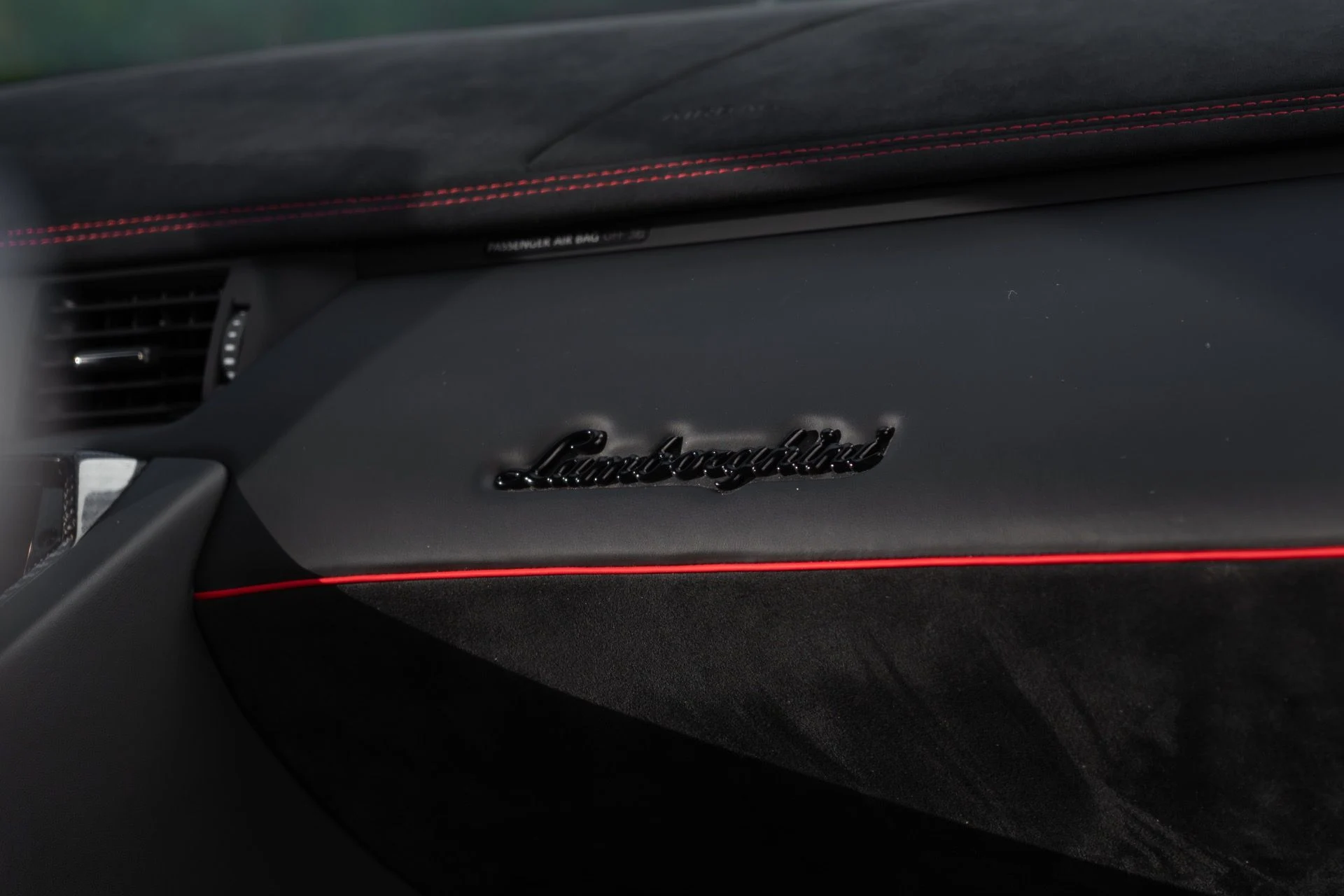mph048_1597452694_Used_2019_Lamborghini_Aventador_LP_770_4_SVJ_1761096510_6c02387bfc