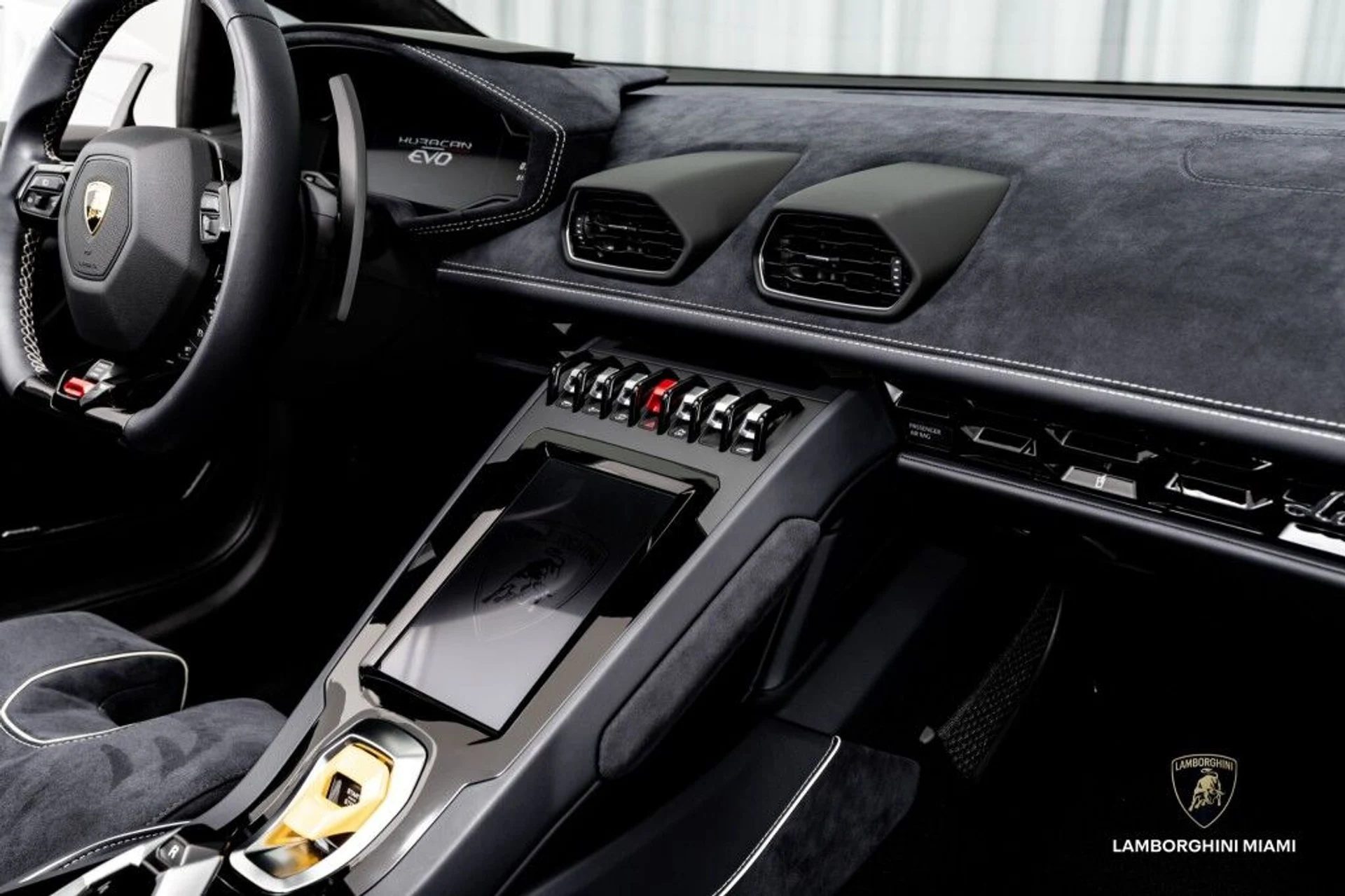 mph048_1598044885_1a7efe9426d4c2b03988cdcb6ec37276_d40d41652a