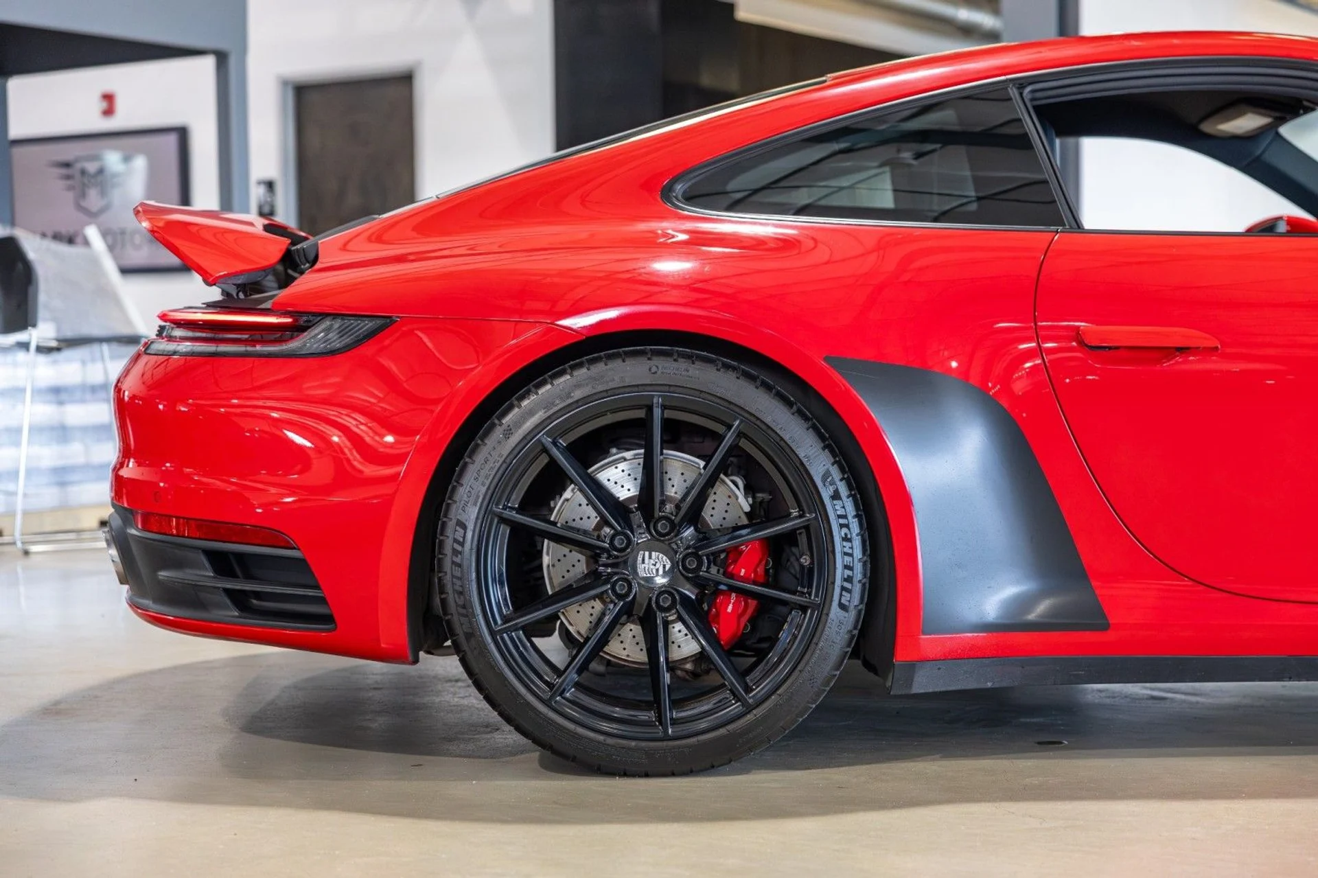 mph048_1612625350_7_A_8d063e96ed