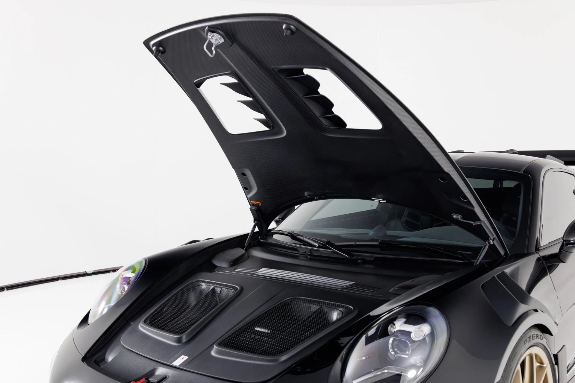 mph048_1616007758_Used_2025_Porsche_911_GT_3_RS_1767383463_f9fb5293e3