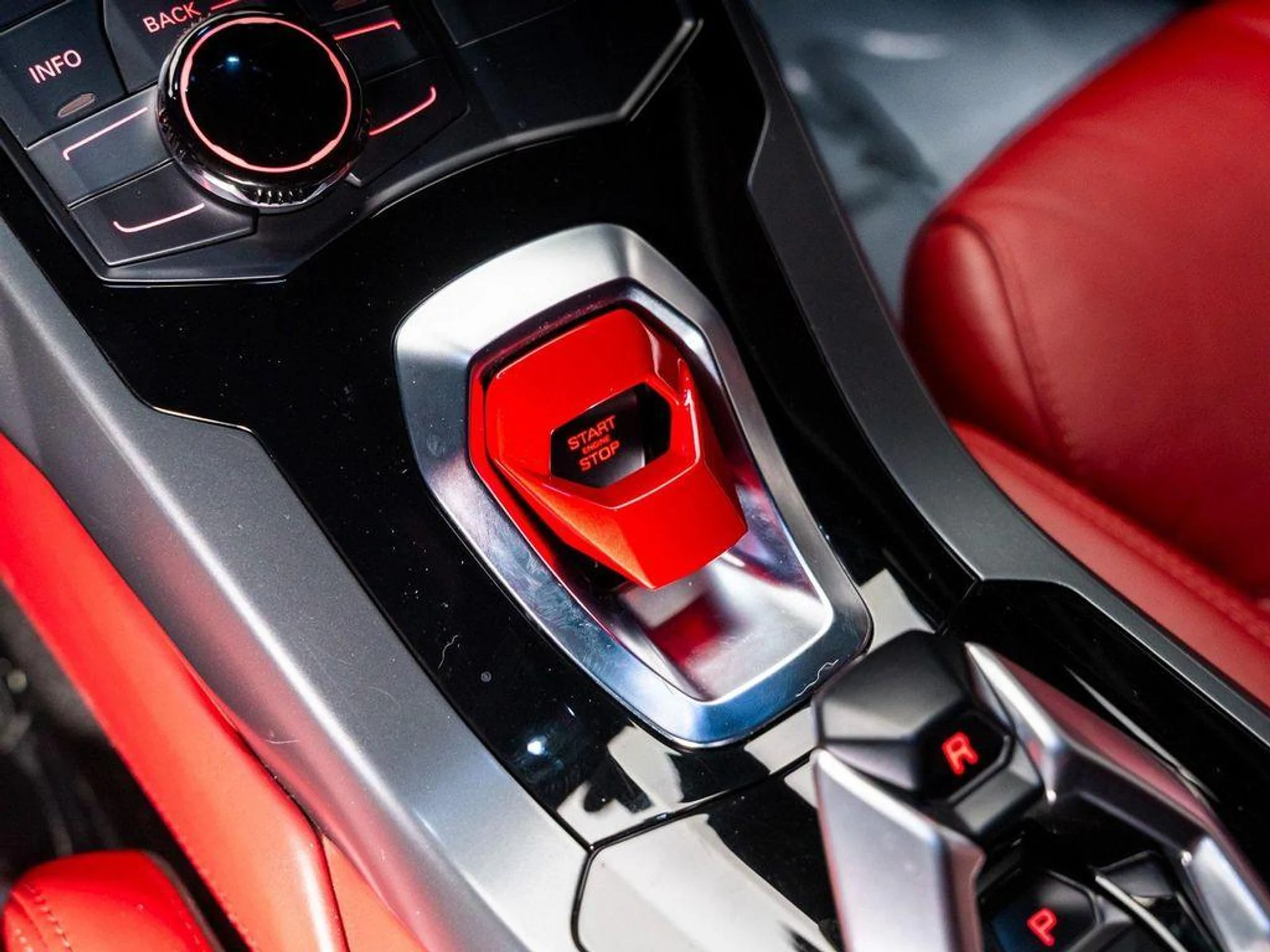 mph048_161915249_T_w9l0b_Ao_I_Hc_Iwu_Fs1_Y9gzn9_DU_65f9ccc8fa