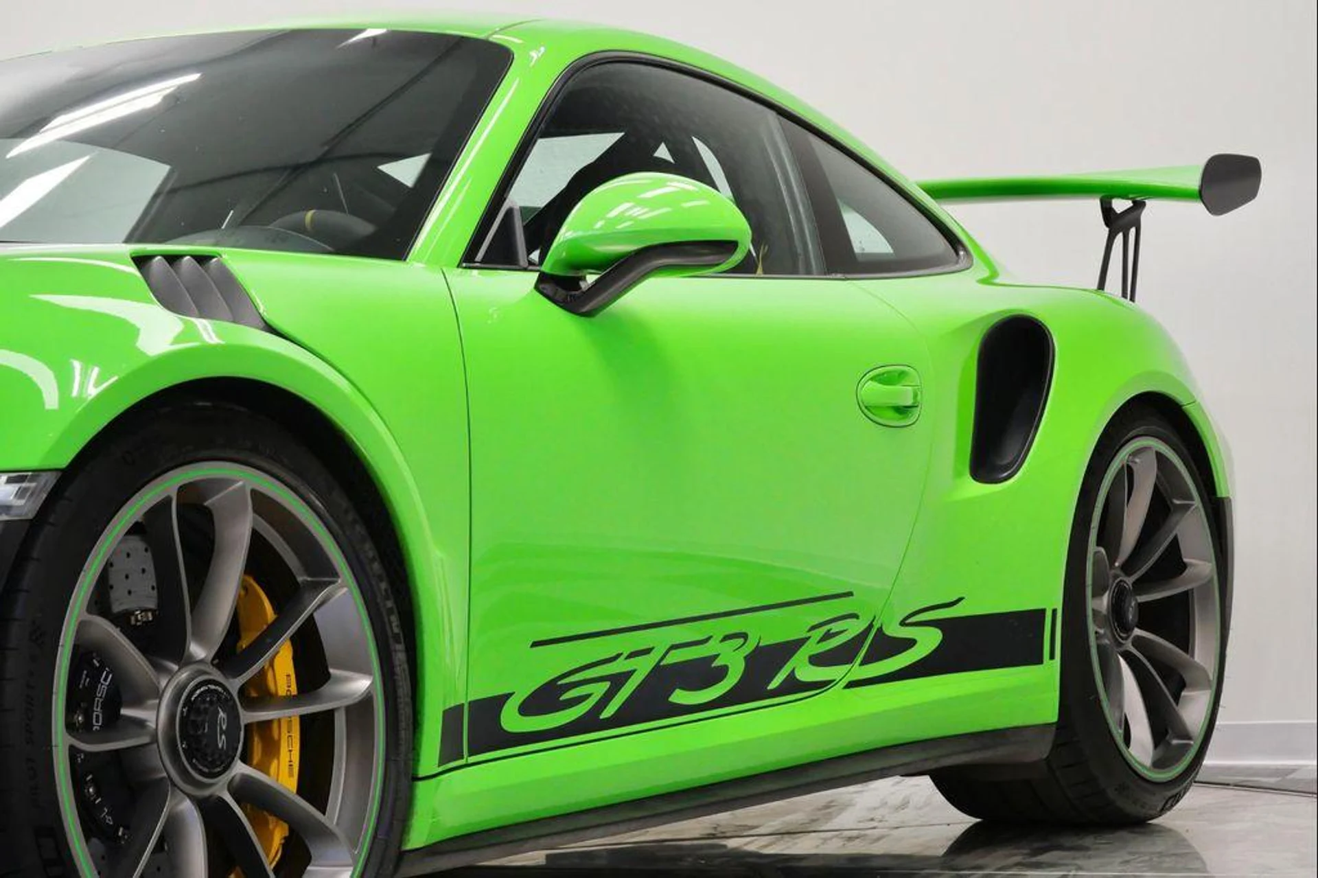 mph048_1622264101_y2_Uu_Mr_B_Kls_Q5yi7_I_Fp_Of2_N9_XWY_4_b3f7f1cdb1