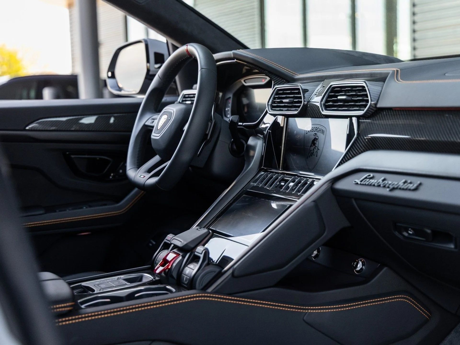 mph048_165530264_49_3fcd7ac26a