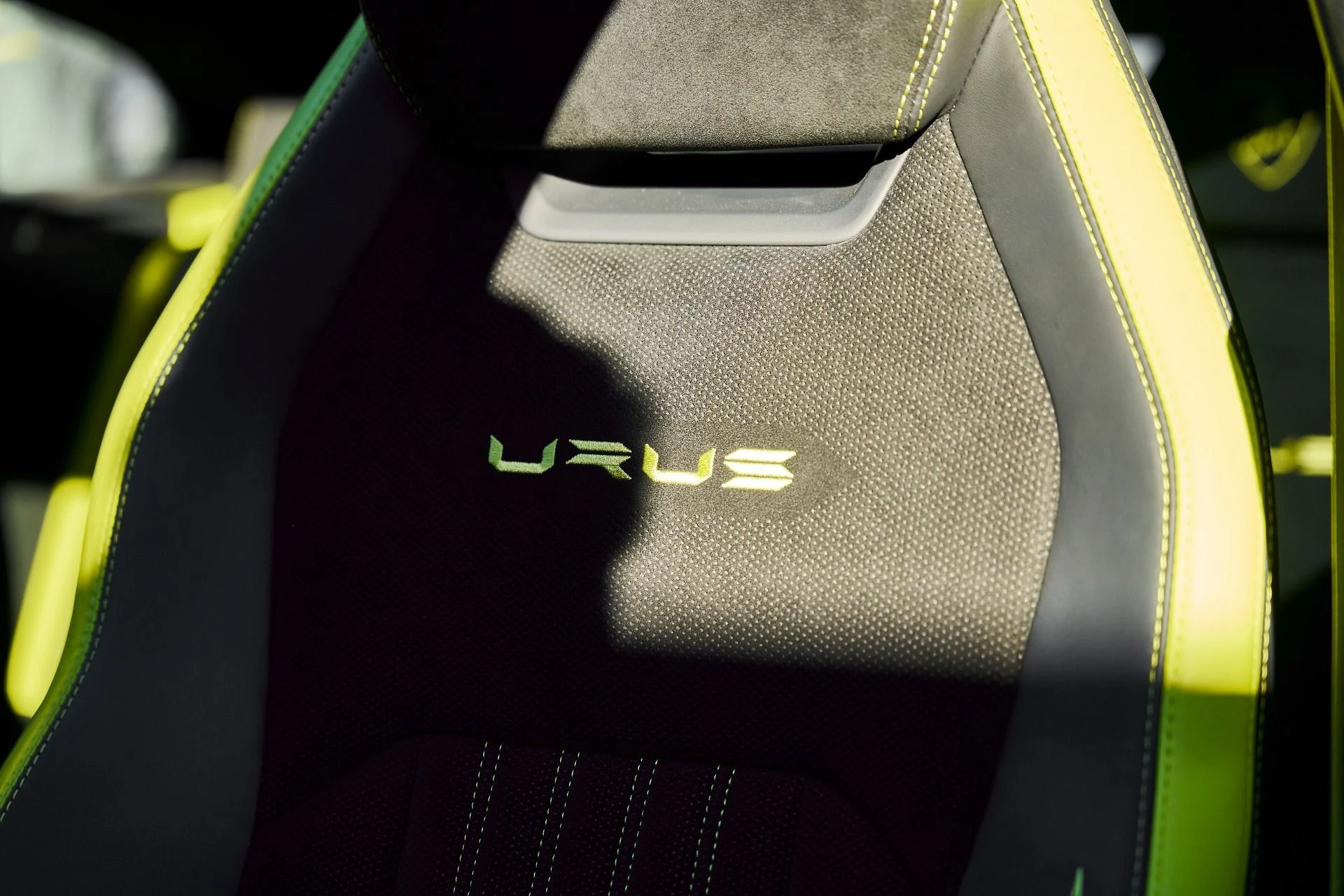 mph048_1655652839_Used_2024_Lamborghini_Urus_Performante_1771724637_8fc1ccafec