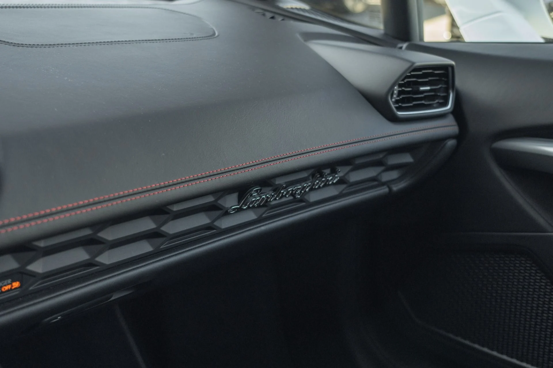 mph048_1662970095_Used_2015_Lamborghini_Huracan_LP_610_4_1761343879_624f475193