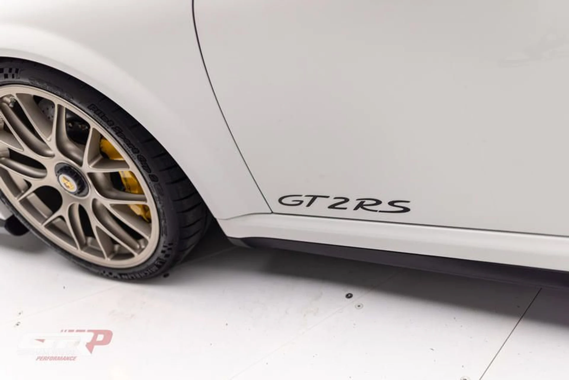 mph048_1682582145_917_E9933_2_FFF_4626_91_C3_9856381_ACFF_6_143ac8b7a3