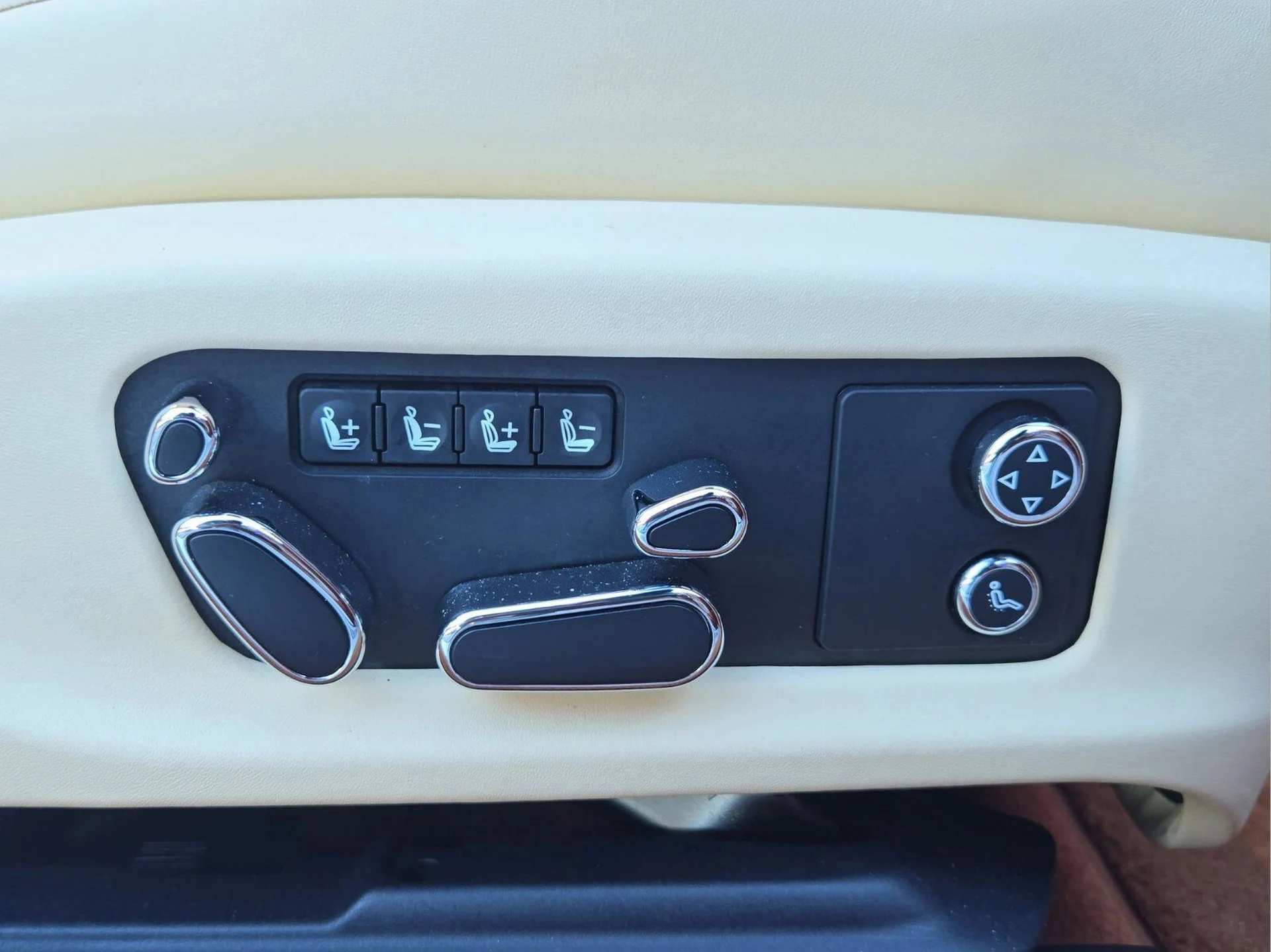 mph048_1694917215_9e6be5c771d7e90b8de4220c2a034064x_1e339a02a4