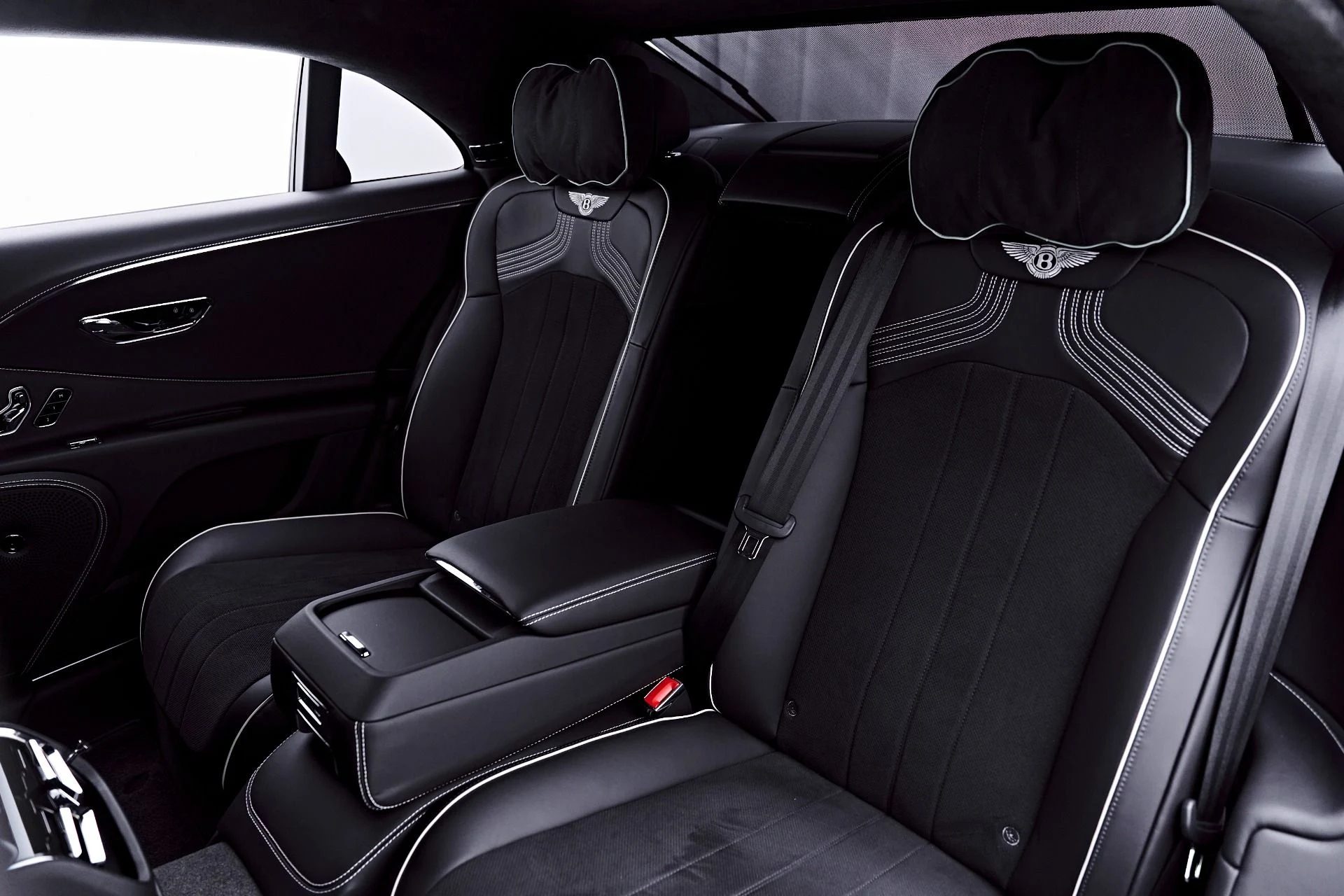 mph048_1722480595_Used_2023_Bentley_Flying_Spur_S_1784247299_28fab7bea6