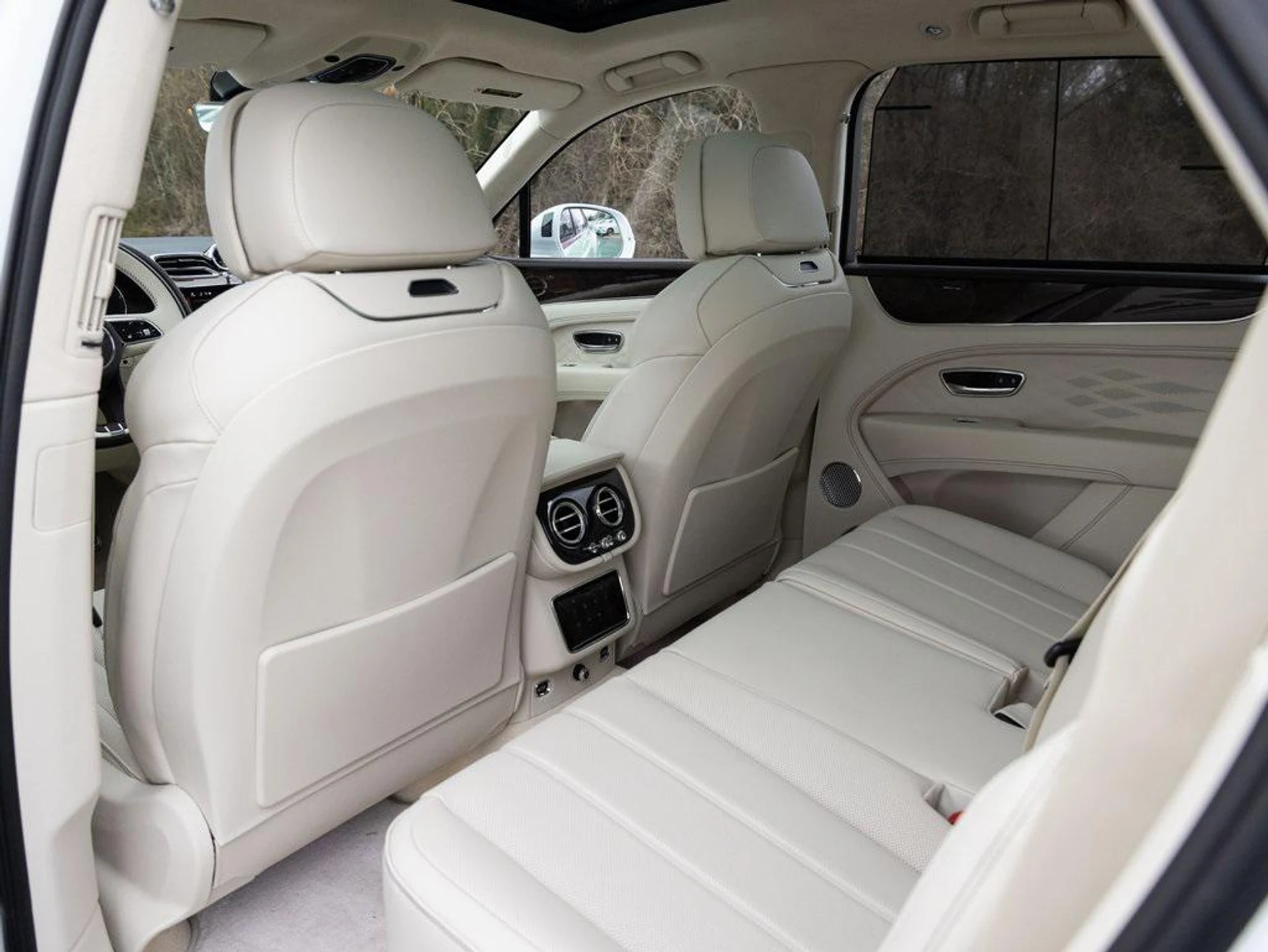 mph048_1731148771_403809831_67c233ed6b5617b02de63656_877e9f2ae5