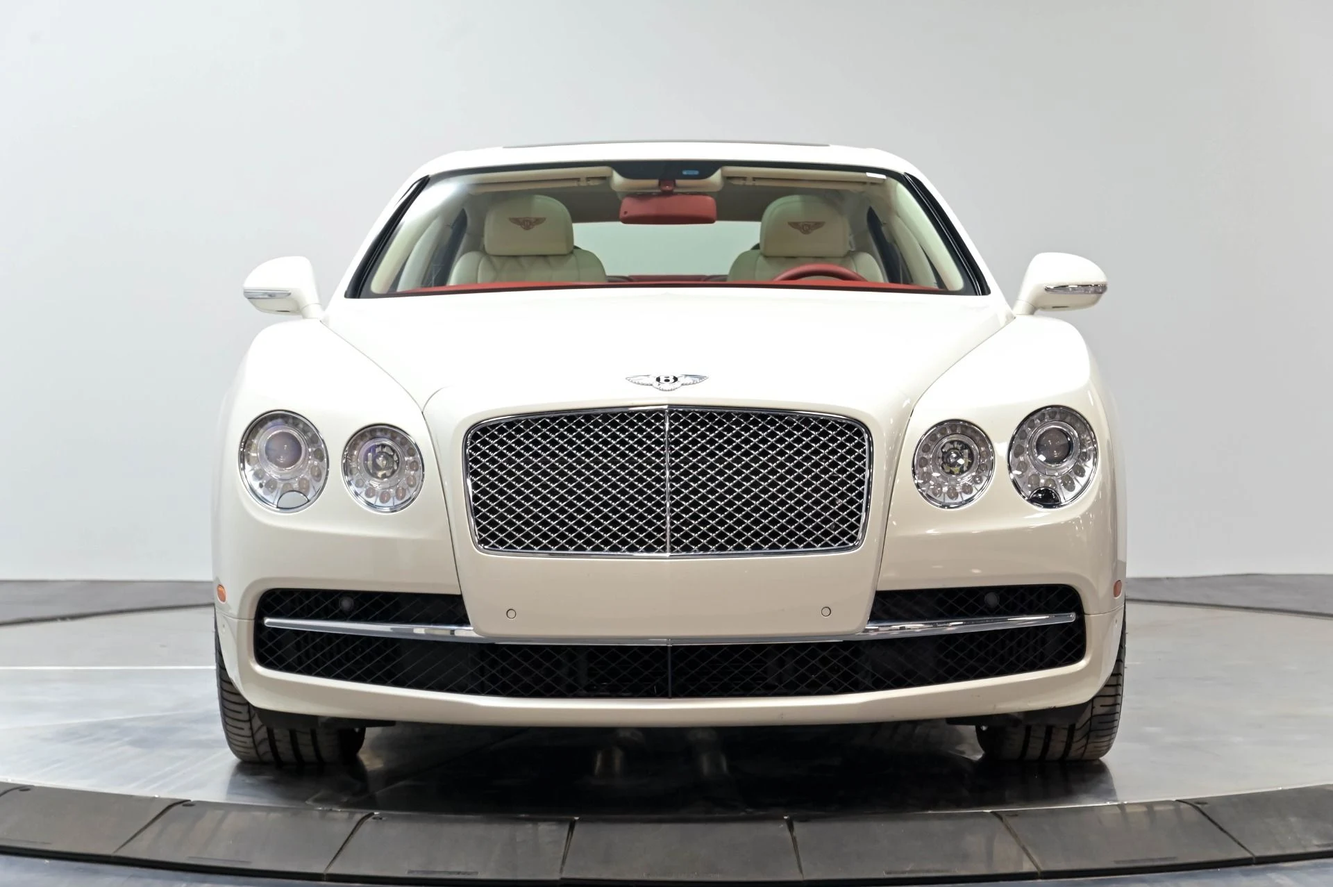 mph048_1745029811_Used_2016_Bentley_Flying_Spur_W12_1779838751_cdb920baf5