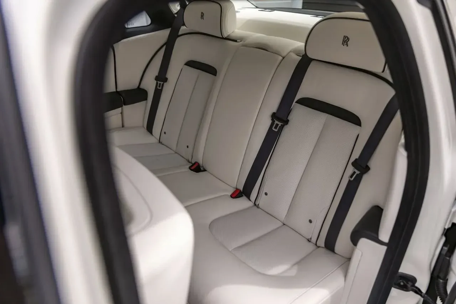 mph048_1750161400_d445d085c1bf4ef8a6bbd821d21ad9db_9b8a6a859c