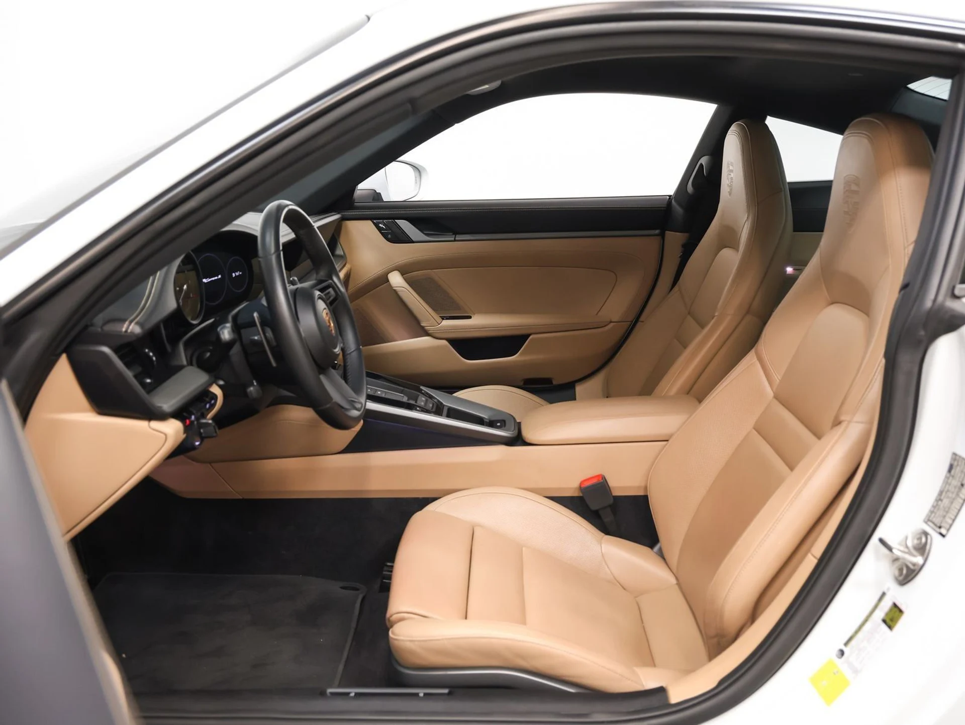 mph048_176678055_49_6308c3ac3f