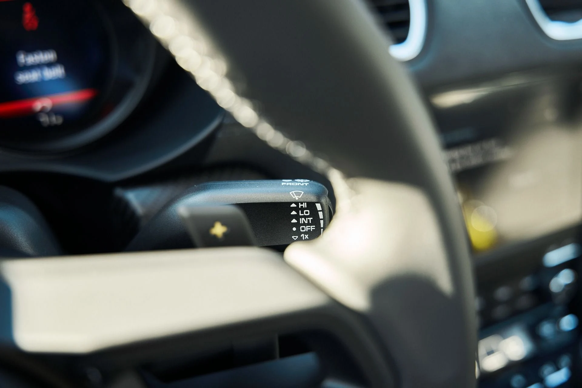 mph048_1781201520_Used_2025_Porsche_718_Cayman_GT_4_RS_1766025549_d5b9c921ff