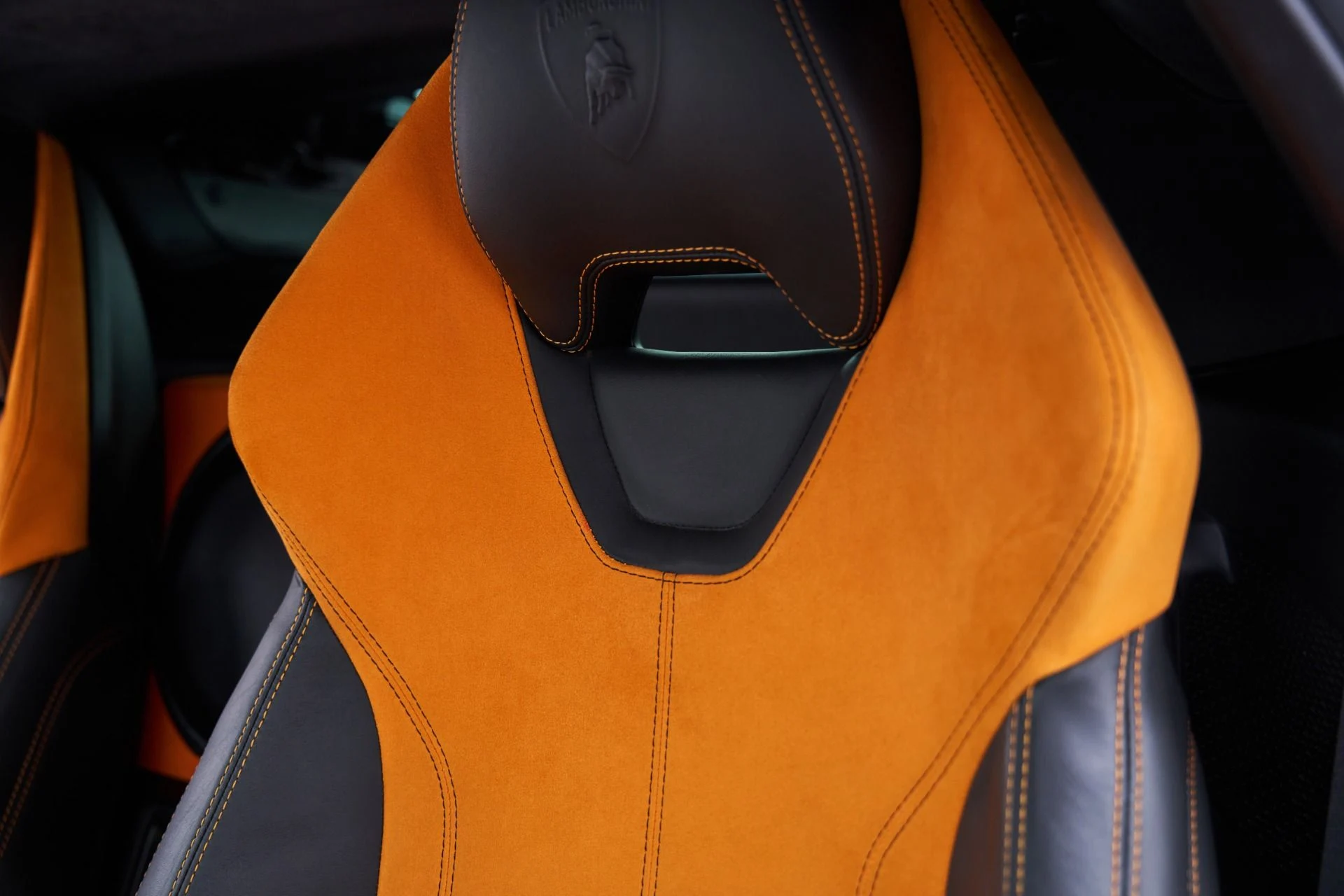 mph048_1783032561_Used_2015_Lamborghini_Huracan_LP_610_4_1792524015_1acdefa4a2