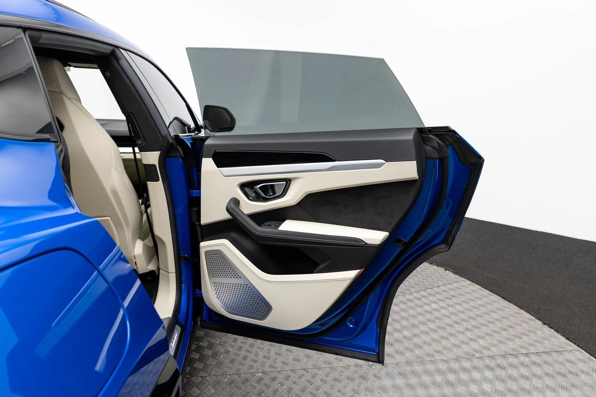 mph048_1793359358_49_8e1fc64387