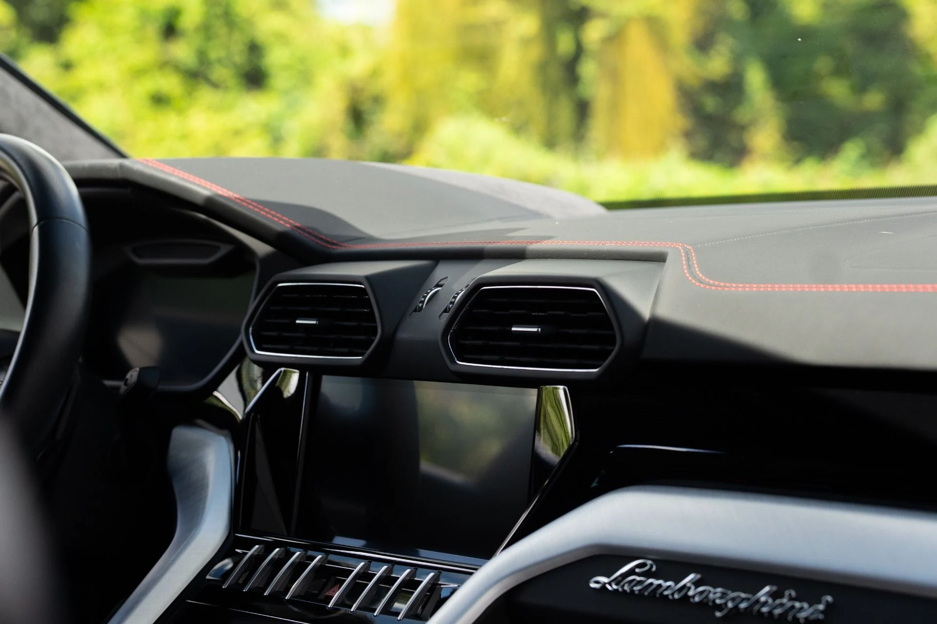 mph048_179999998_Used_2020_Lamborghini_Urus_1758836559_80dd177dc0