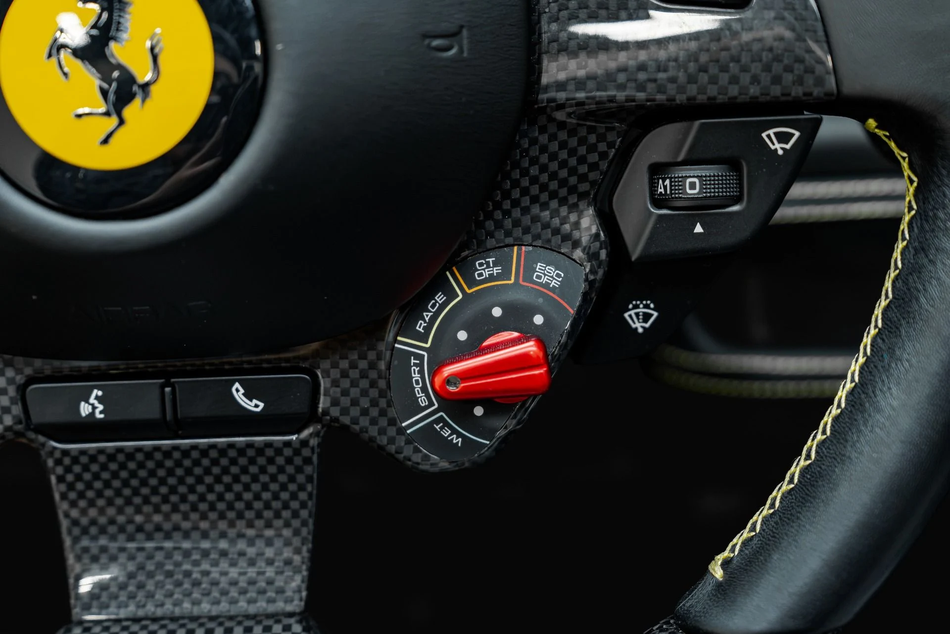 mph048_1814662238_Used_2022_Ferrari_F8_Spider_1788910720_9d8f1c33f8