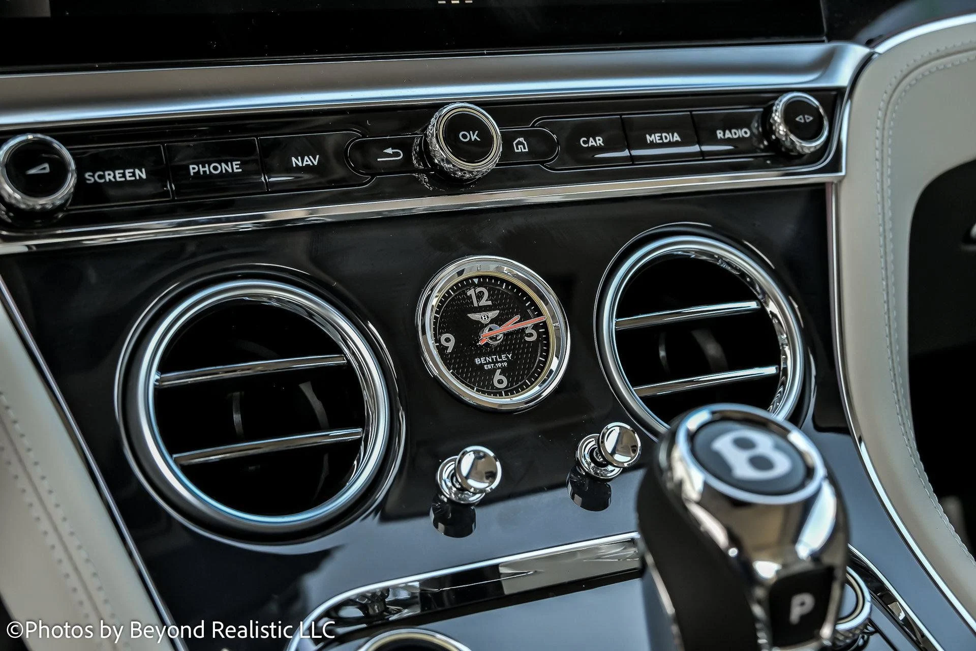 mph048_1824923782_5b3ebcede099efd3aa11db36a57e37a4x_6ab61cd729