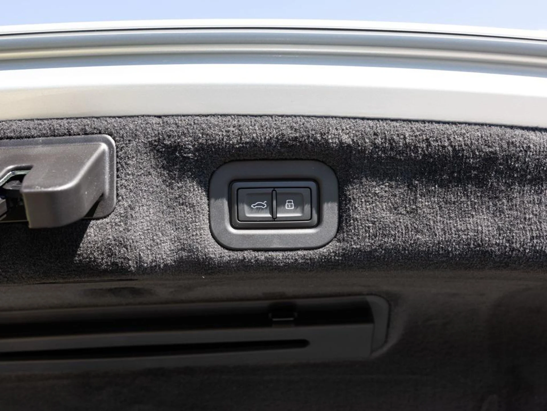 mph048_1866196085_465279750_68f229d3c83056c645fcfec0_176e0d1ef0