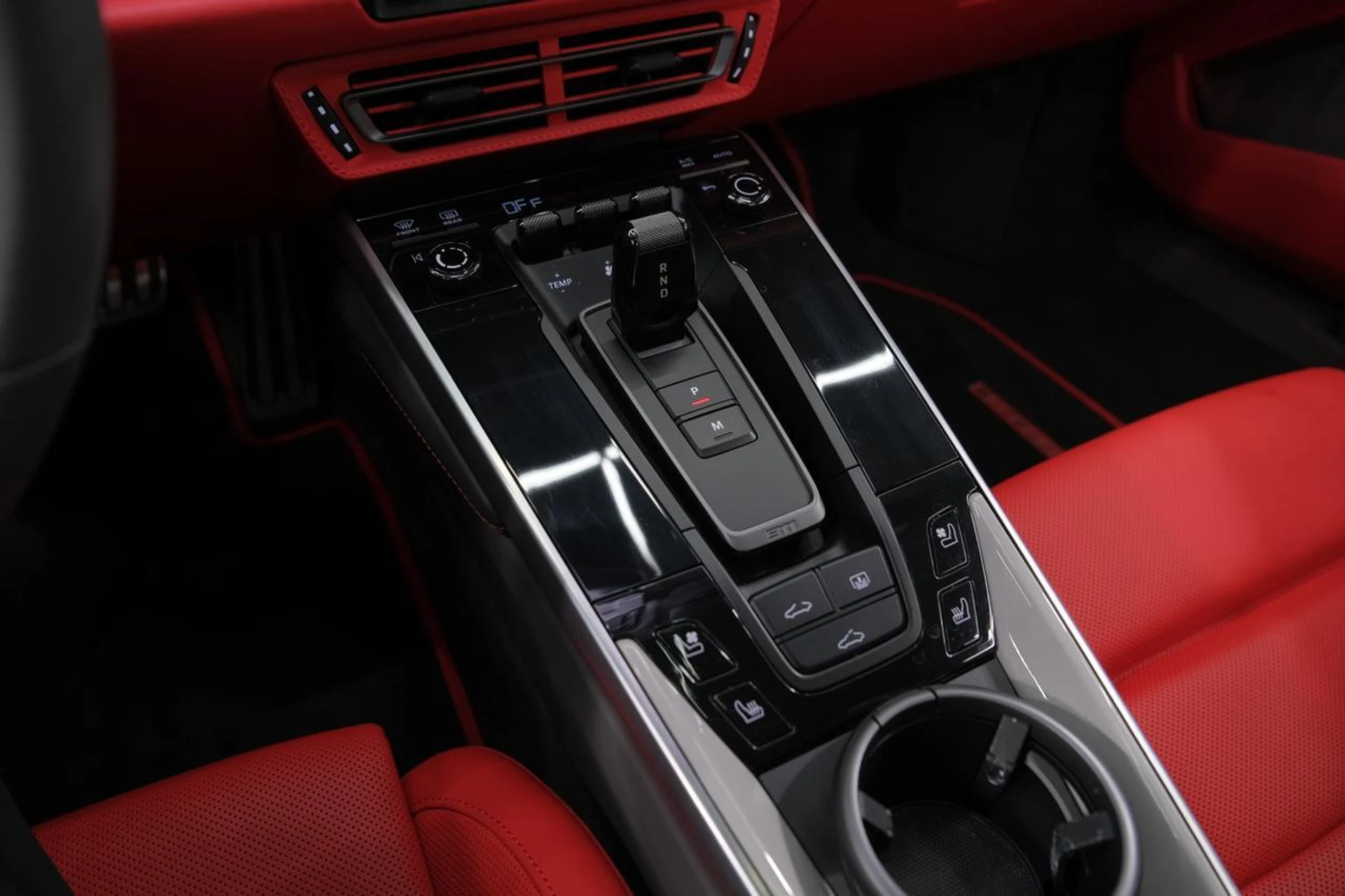 mph048_186980920_b433d1acdbdd2487cede27e241d418e4_f17bc8918e